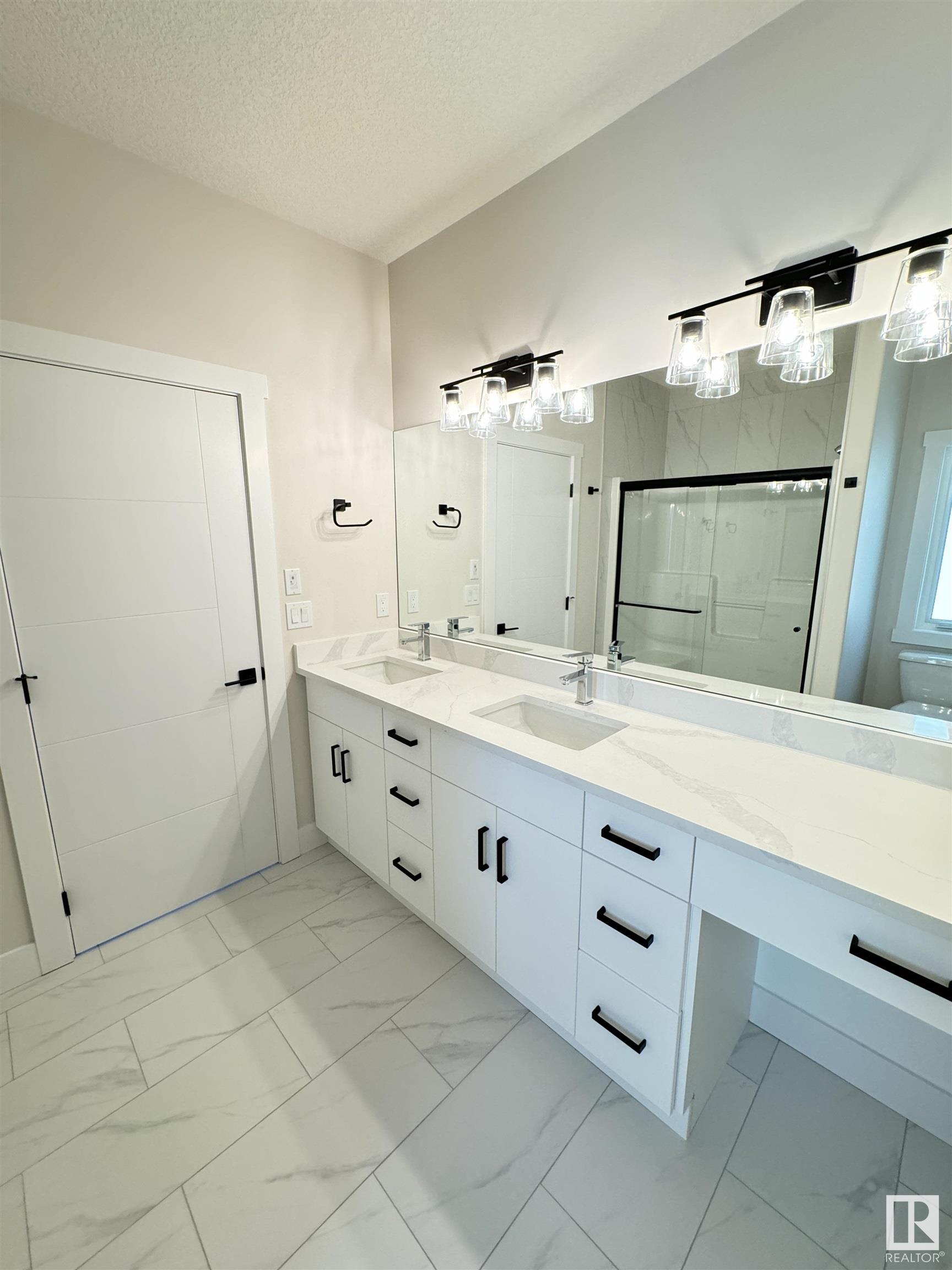      11217 75 AV NW , Edmonton,  ,T6G 0H4 ;  Listing Number: MLS E4417370