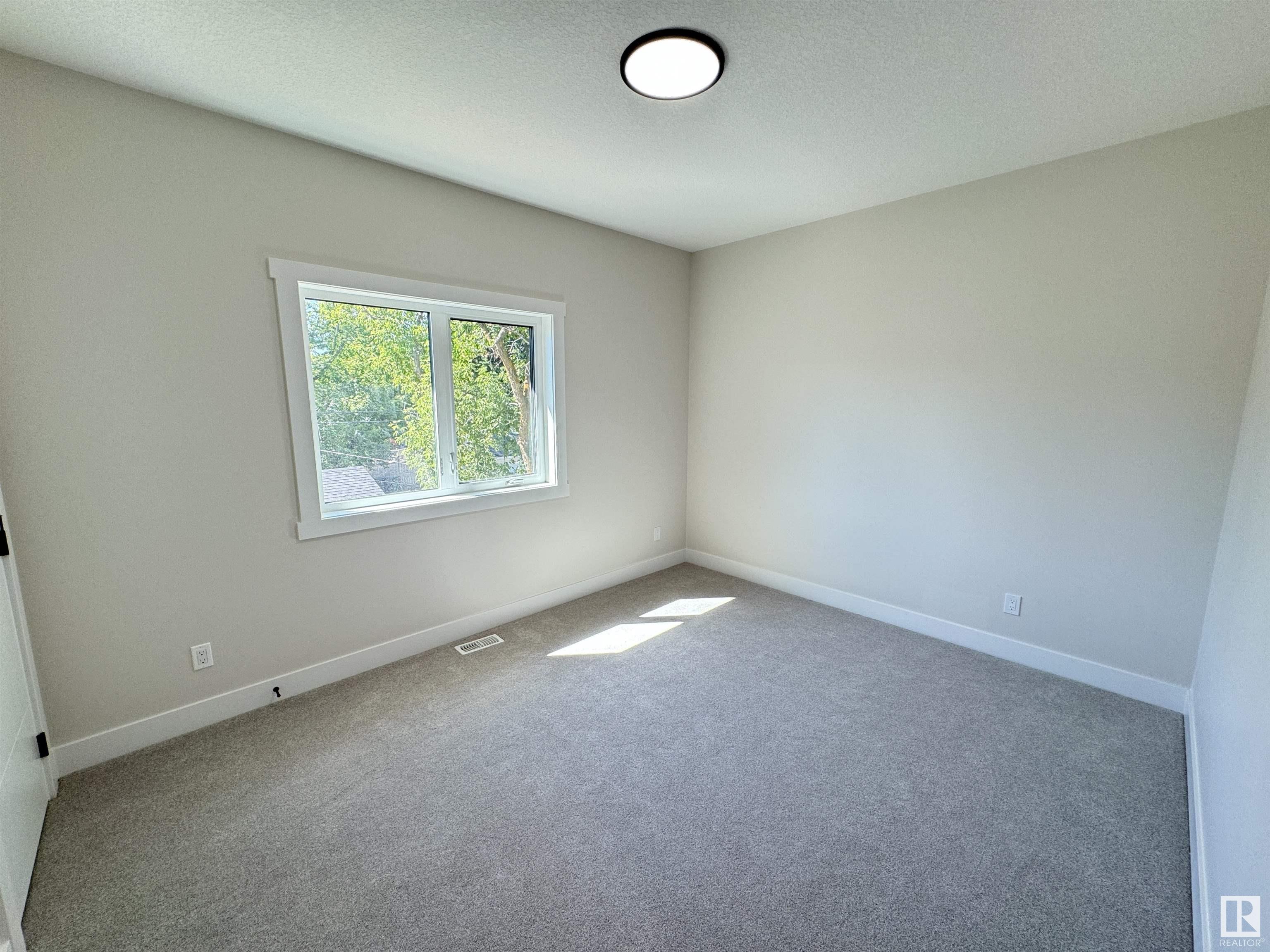      11217 75 AV NW , Edmonton,  ,T6G 0H4 ;  Listing Number: MLS E4417370