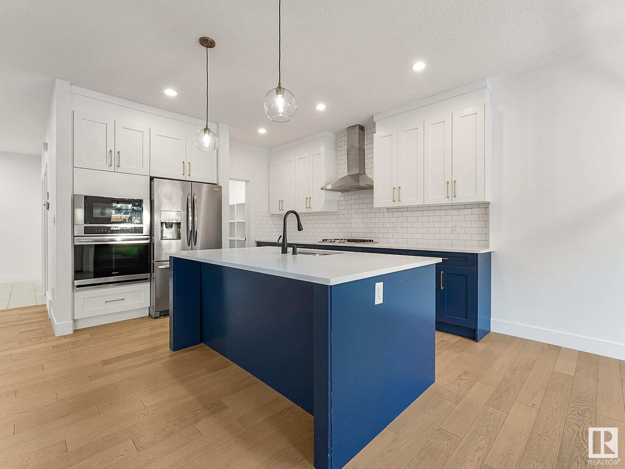      3705 Hummingbird WY NW , Edmonton,  ,T5S 0M9 ;  Listing Number: MLS E4417372