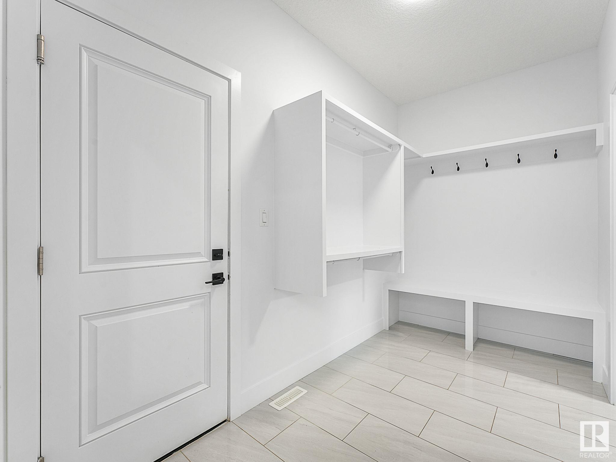      3705 Hummingbird WY NW , Edmonton,  ,T5S 0M9 ;  Listing Number: MLS E4417372