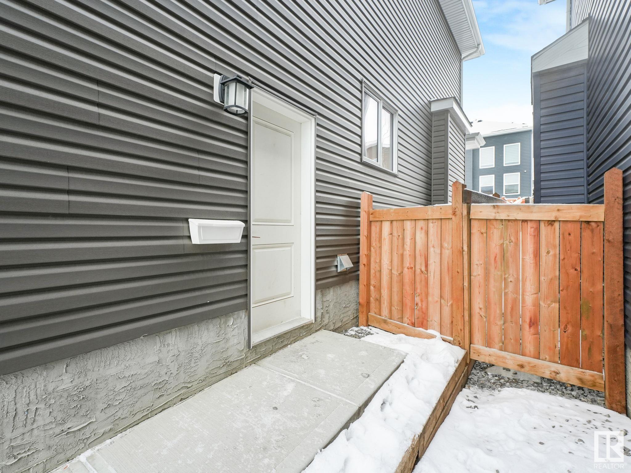      3705 Hummingbird WY NW , Edmonton,  ,T5S 0M9 ;  Listing Number: MLS E4417372