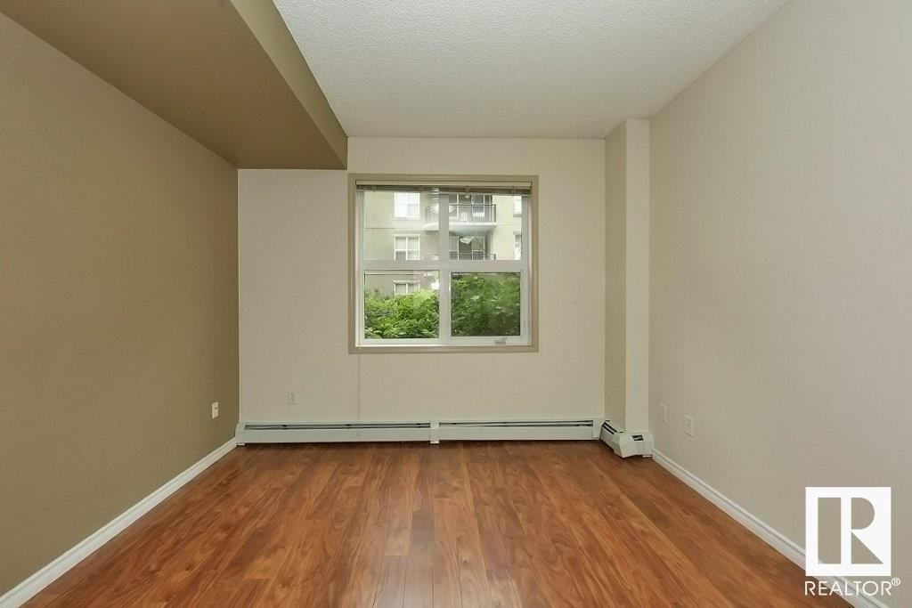      #2-116 4245 139 AV NW , Edmonton,  ,T5Y 3E8 ;  Listing Number: MLS E4417379
