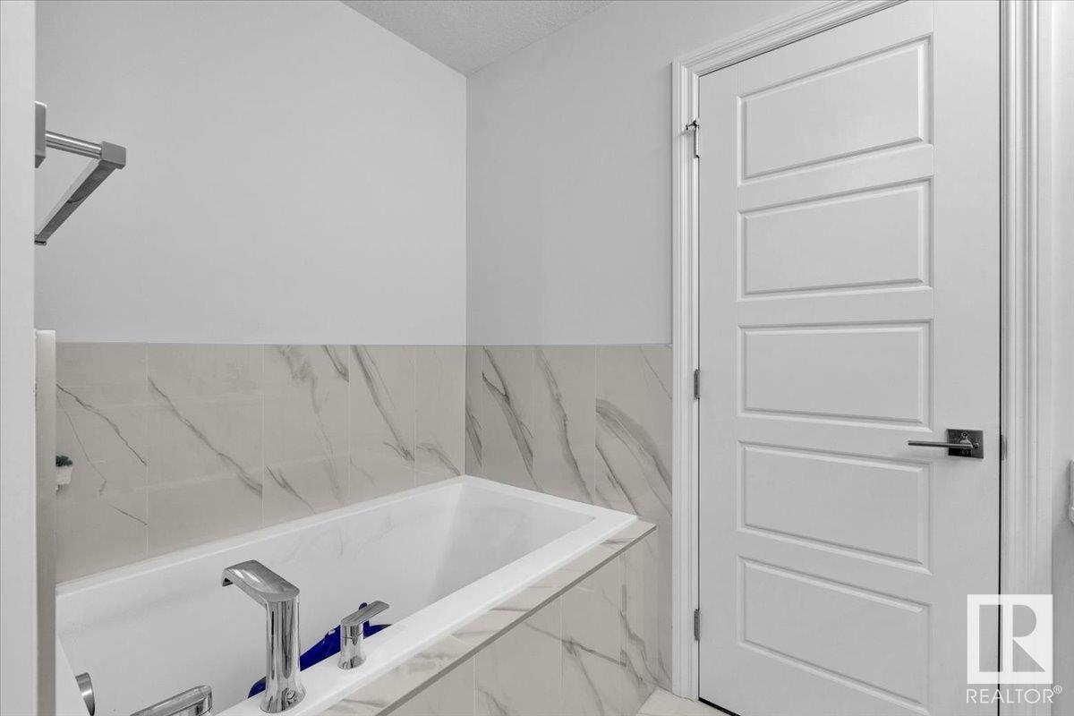      8888 CARSON WY SW , Edmonton,  ,T6W 5H8 ;  Listing Number: MLS E4417381