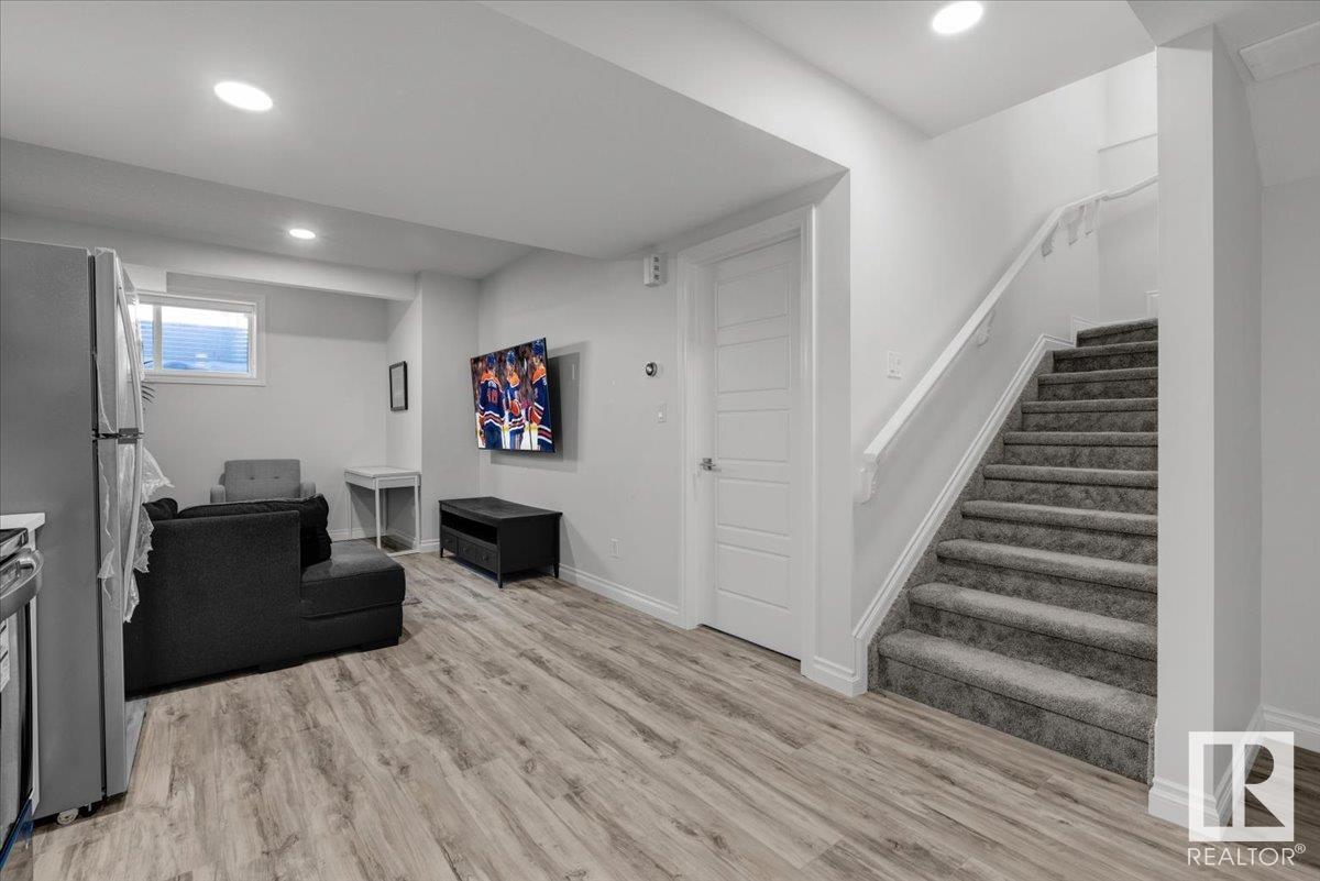     8888 CARSON WY SW , Edmonton,  ,T6W 5H8 ;  Listing Number: MLS E4417381