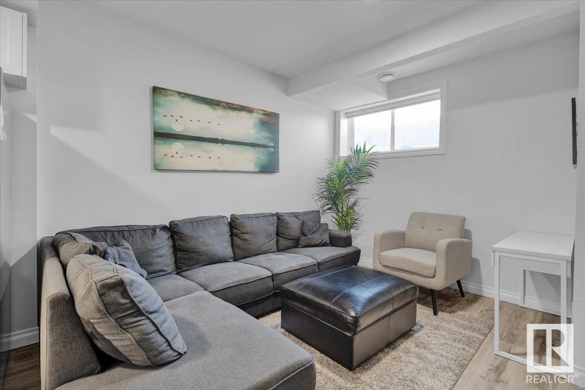      8888 CARSON WY SW , Edmonton,  ,T6W 5H8 ;  Listing Number: MLS E4417381