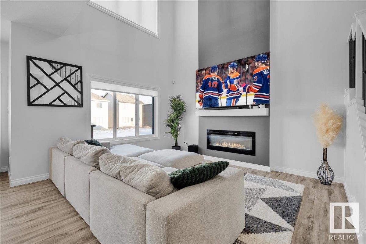     8888 CARSON WY SW , Edmonton,  ,T6W 5H8 ;  Listing Number: MLS E4417381