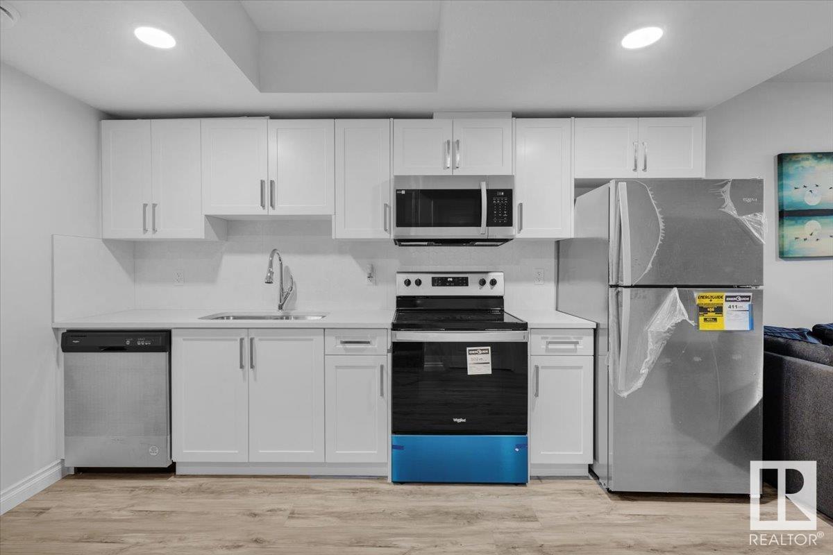      8888 CARSON WY SW , Edmonton,  ,T6W 5H8 ;  Listing Number: MLS E4417381