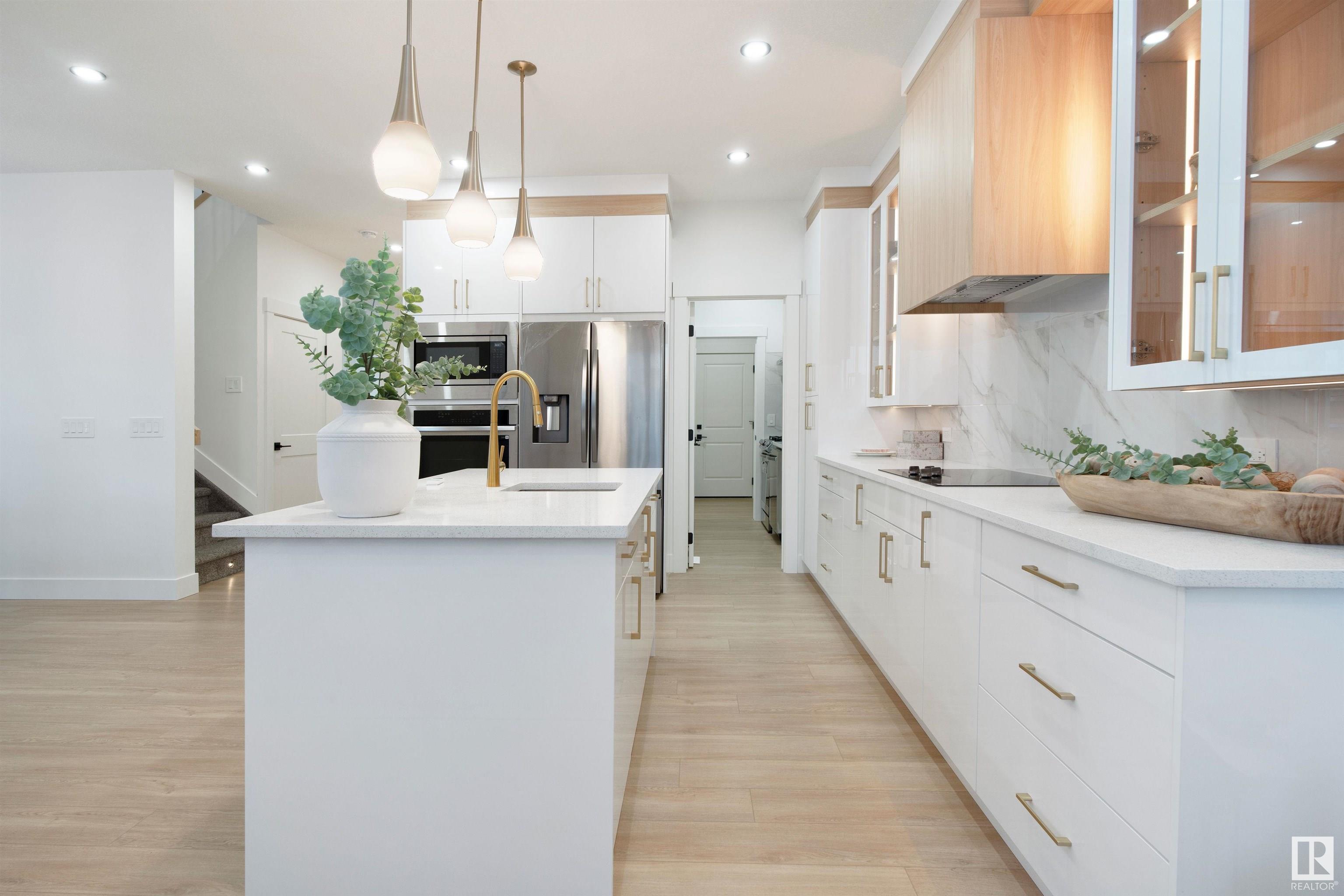      3203 Magpie LI NW , Edmonton,  ,T5S 0V5 ;  Listing Number: MLS E4417386