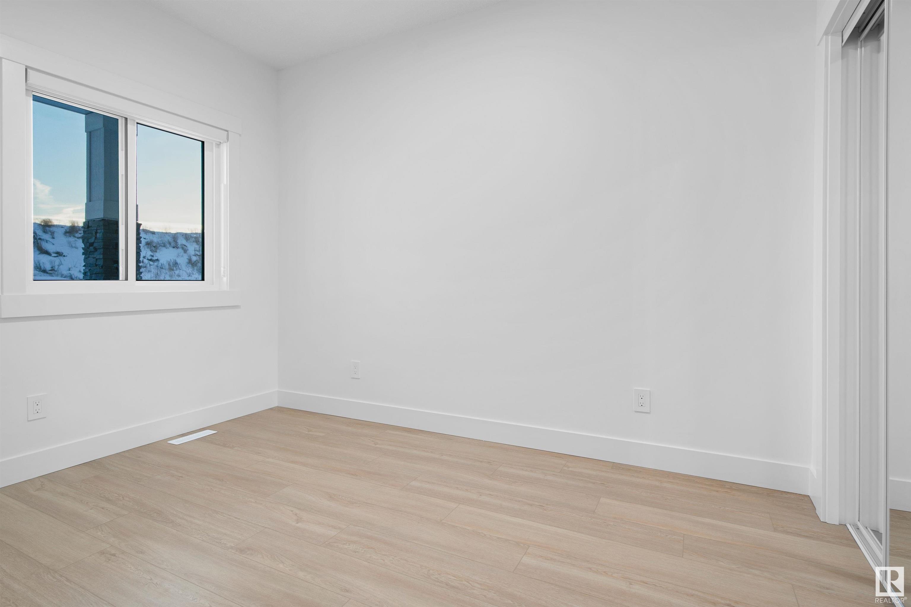      3203 Magpie LI NW , Edmonton,  ,T5S 0V5 ;  Listing Number: MLS E4417386