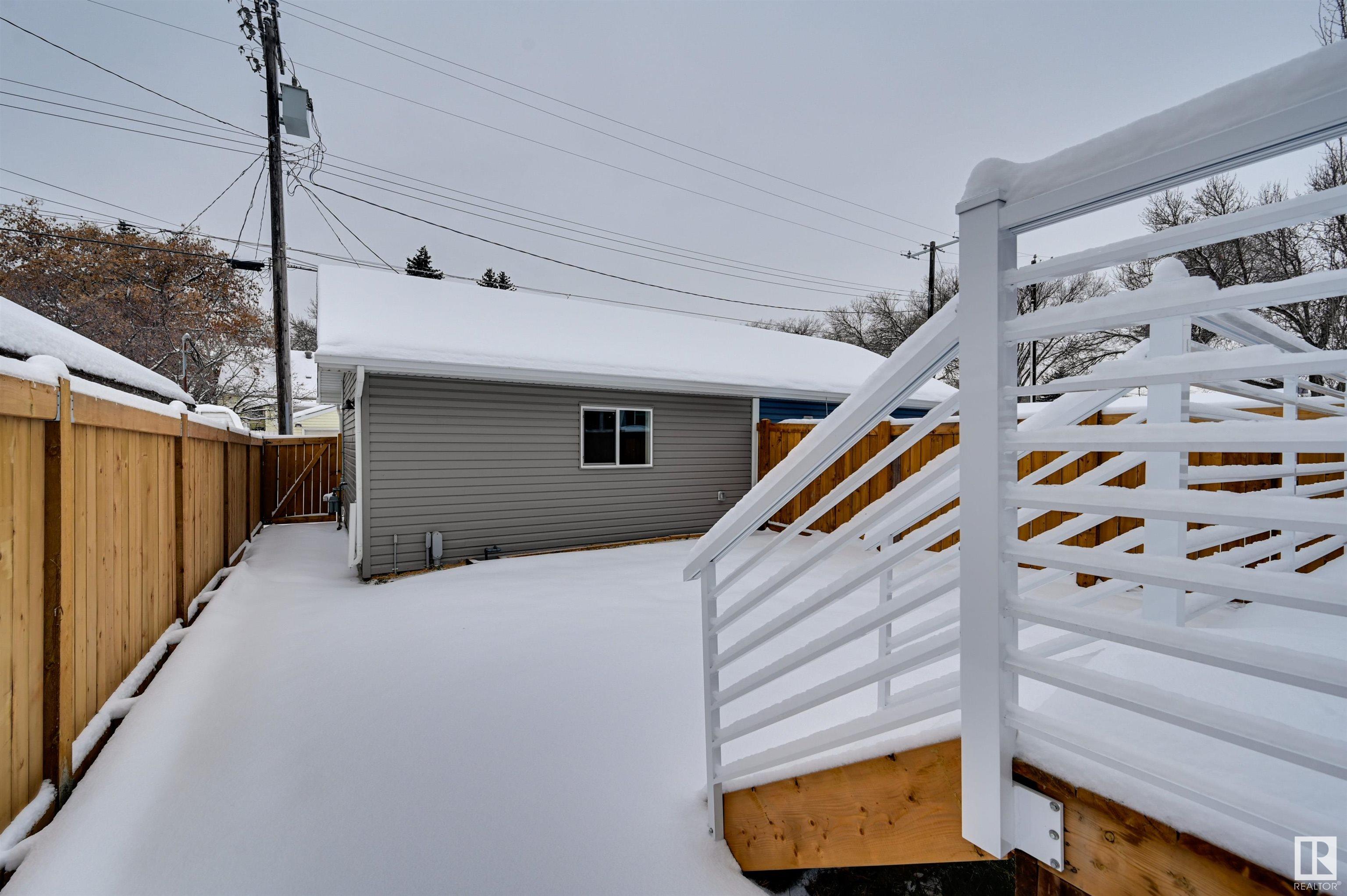      11442 70 ST NW , Edmonton,  ,T5B 1T4 ;  Listing Number: MLS E4417399
