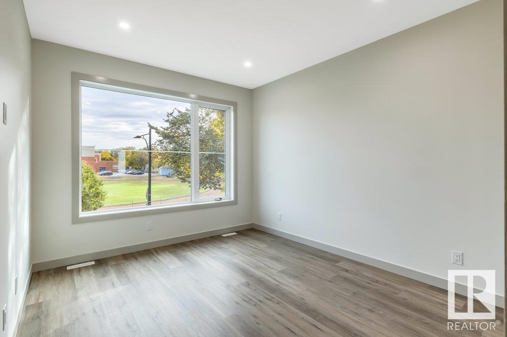      11442 70 ST NW , Edmonton,  ,T5B 1T4 ;  Listing Number: MLS E4417399
