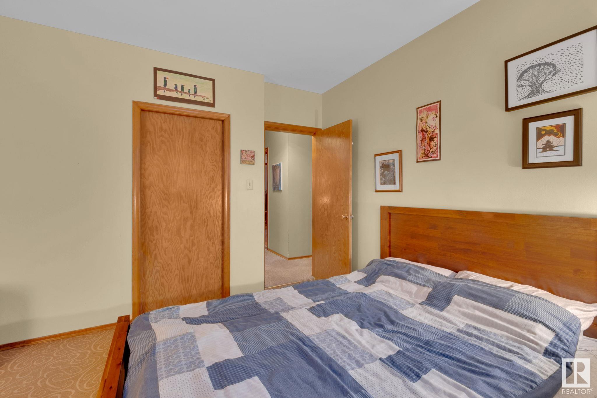      11105 69 ST NW , Edmonton,  ,T5B 1R3 ;  Listing Number: MLS E4417400