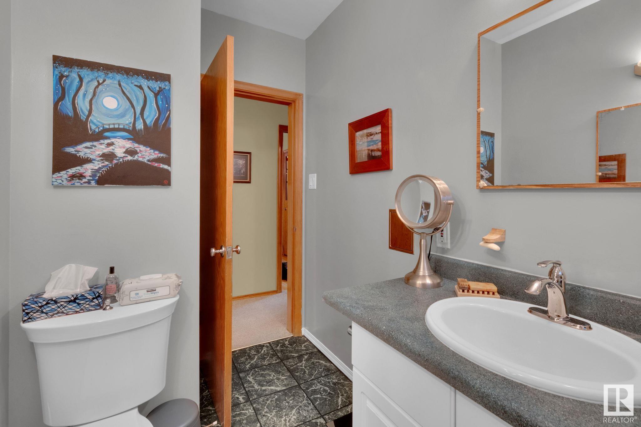      11105 69 ST NW , Edmonton,  ,T5B 1R3 ;  Listing Number: MLS E4417400