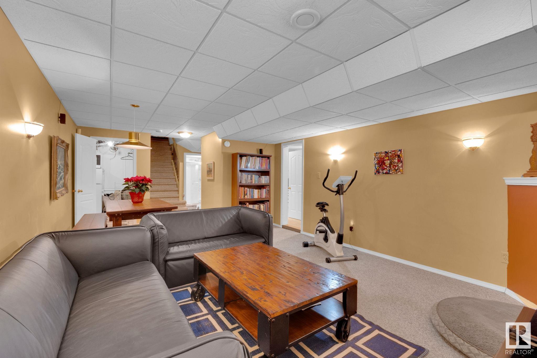      11105 69 ST NW , Edmonton,  ,T5B 1R3 ;  Listing Number: MLS E4417400