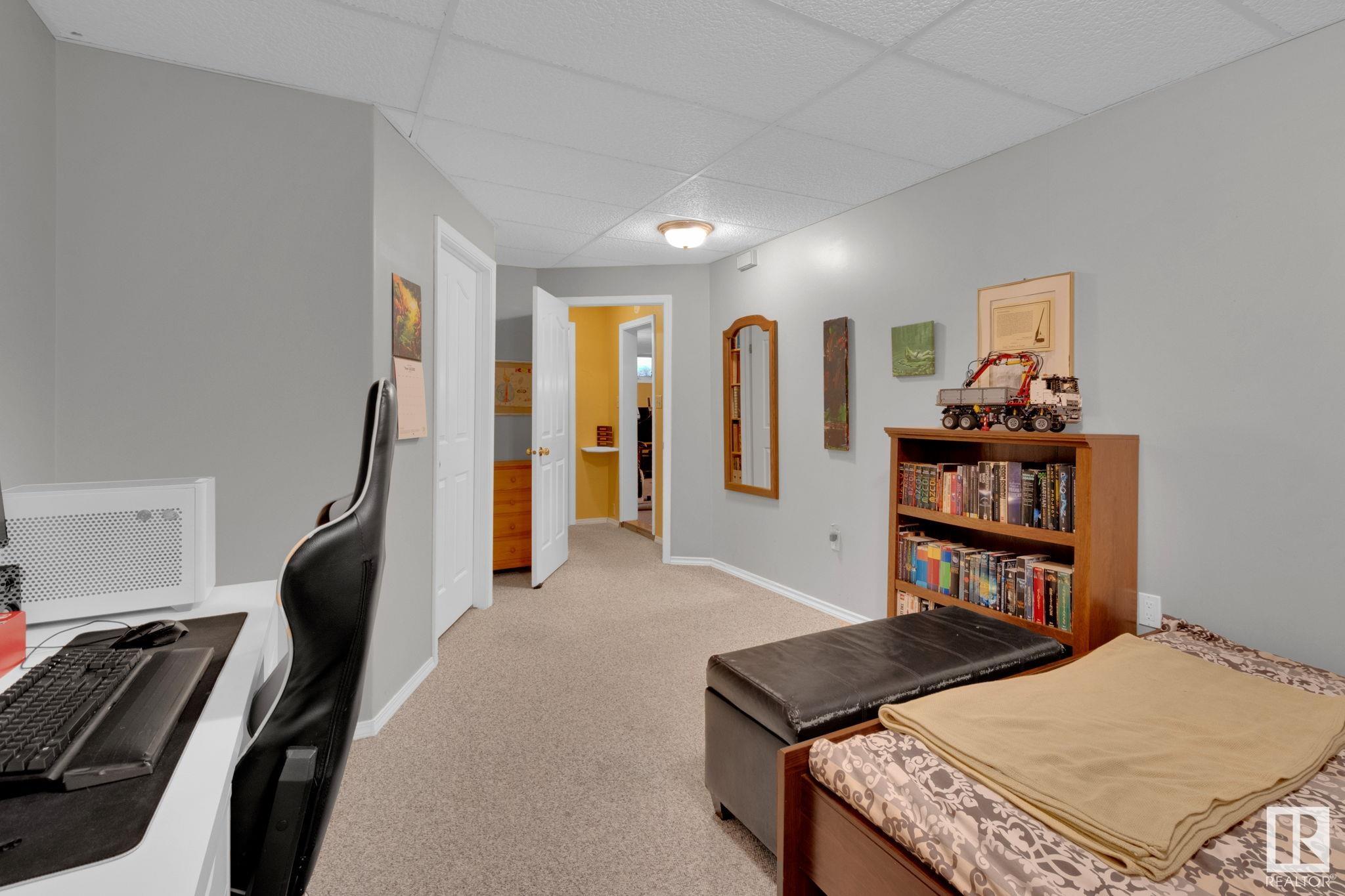      11105 69 ST NW , Edmonton,  ,T5B 1R3 ;  Listing Number: MLS E4417400