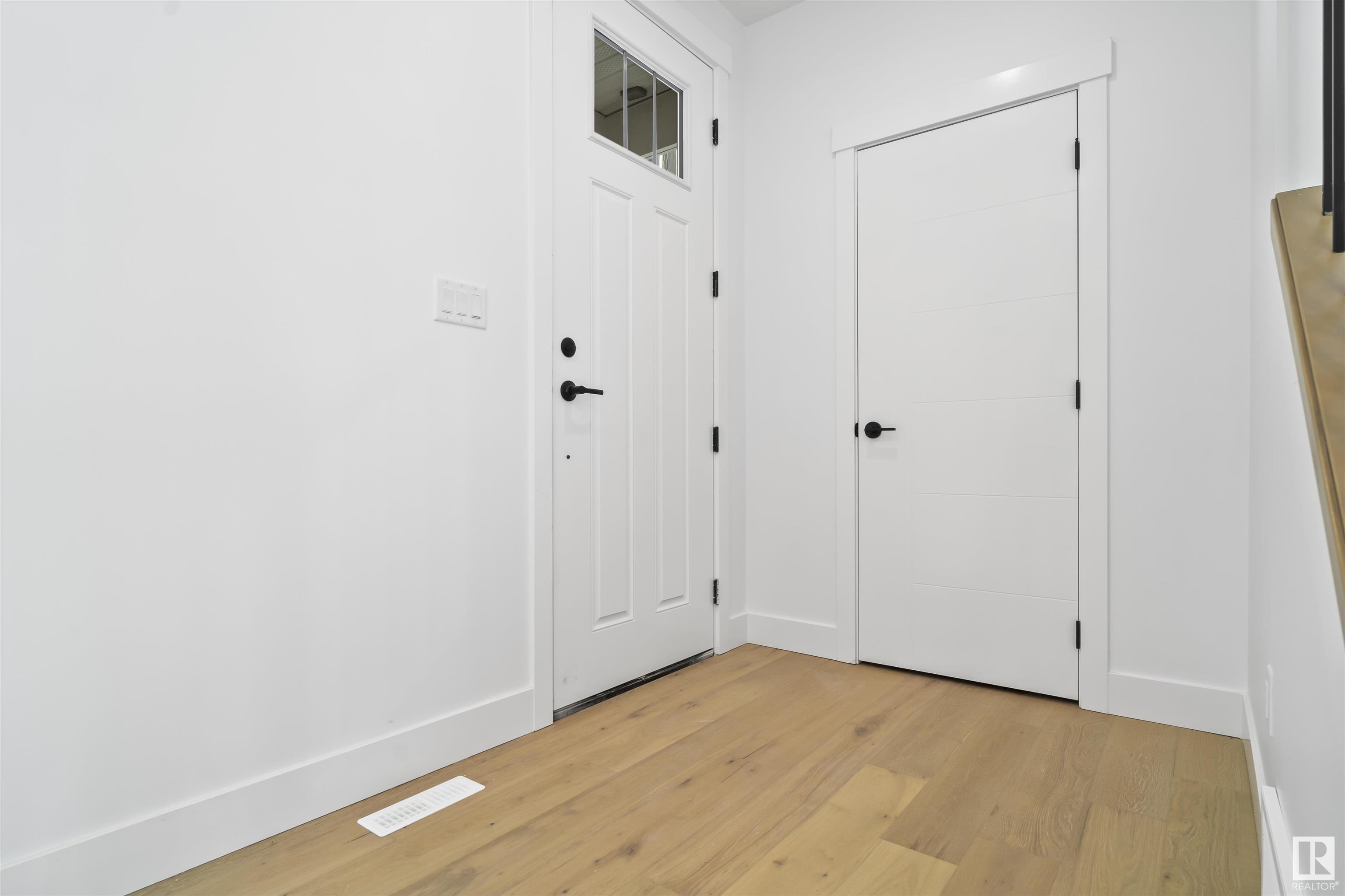      4743 ALWOOD BEND BN SW , Edmonton,  ,T6W 3A2 ;  Listing Number: MLS E4417403