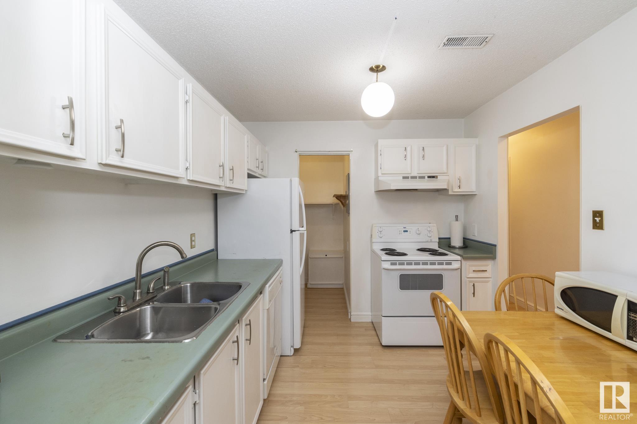      #92 2703 79 ST NW , Edmonton,  ,T6K 3Z6 ;  Listing Number: MLS E4417409