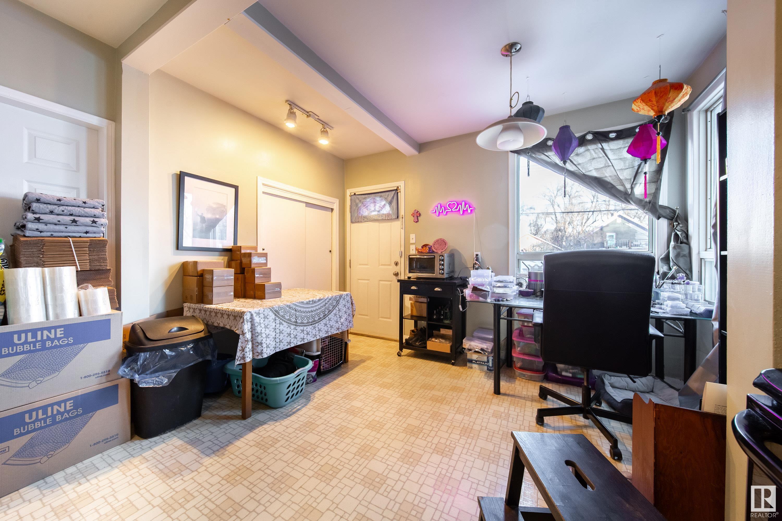      9848 87 Avenue NW , Edmonton,  ,T6E 2N6 ;  Listing Number: MLS E4417418
