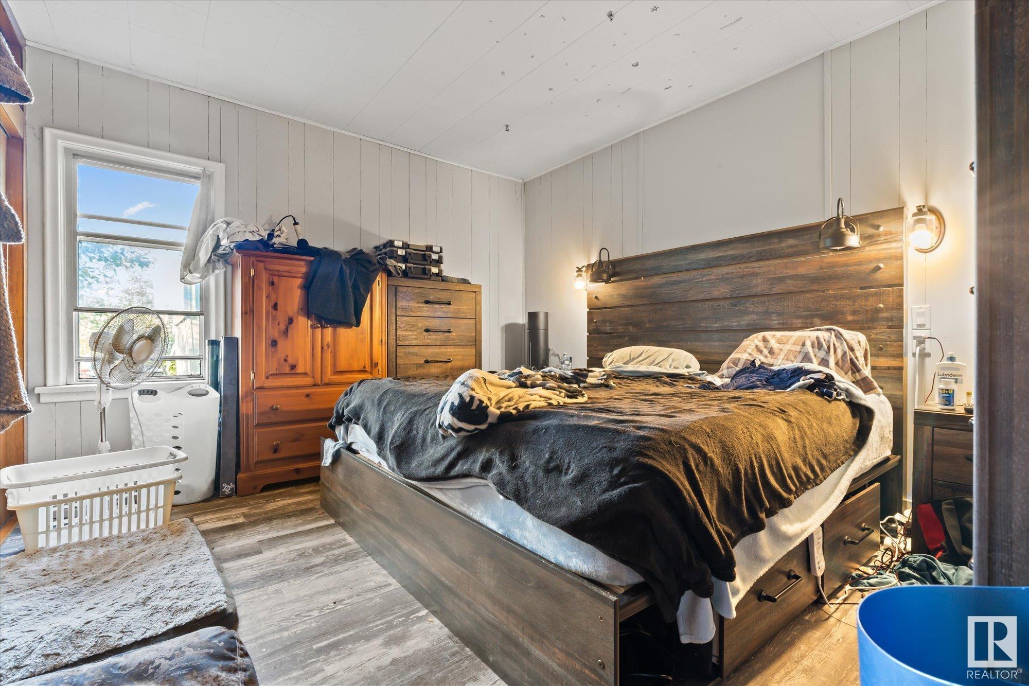      25021 17 ST NE , Edmonton,  ,T5Y 6J5 ;  Listing Number: MLS E4417419