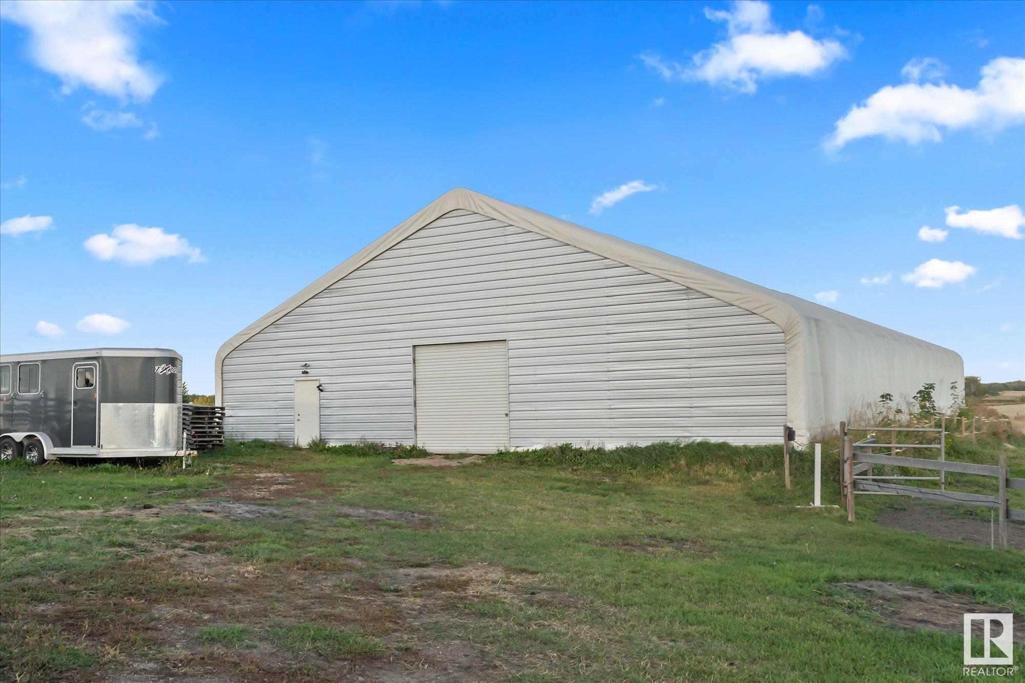      25021 17 ST NE , Edmonton,  ,T5Y 6J5 ;  Listing Number: MLS E4417419