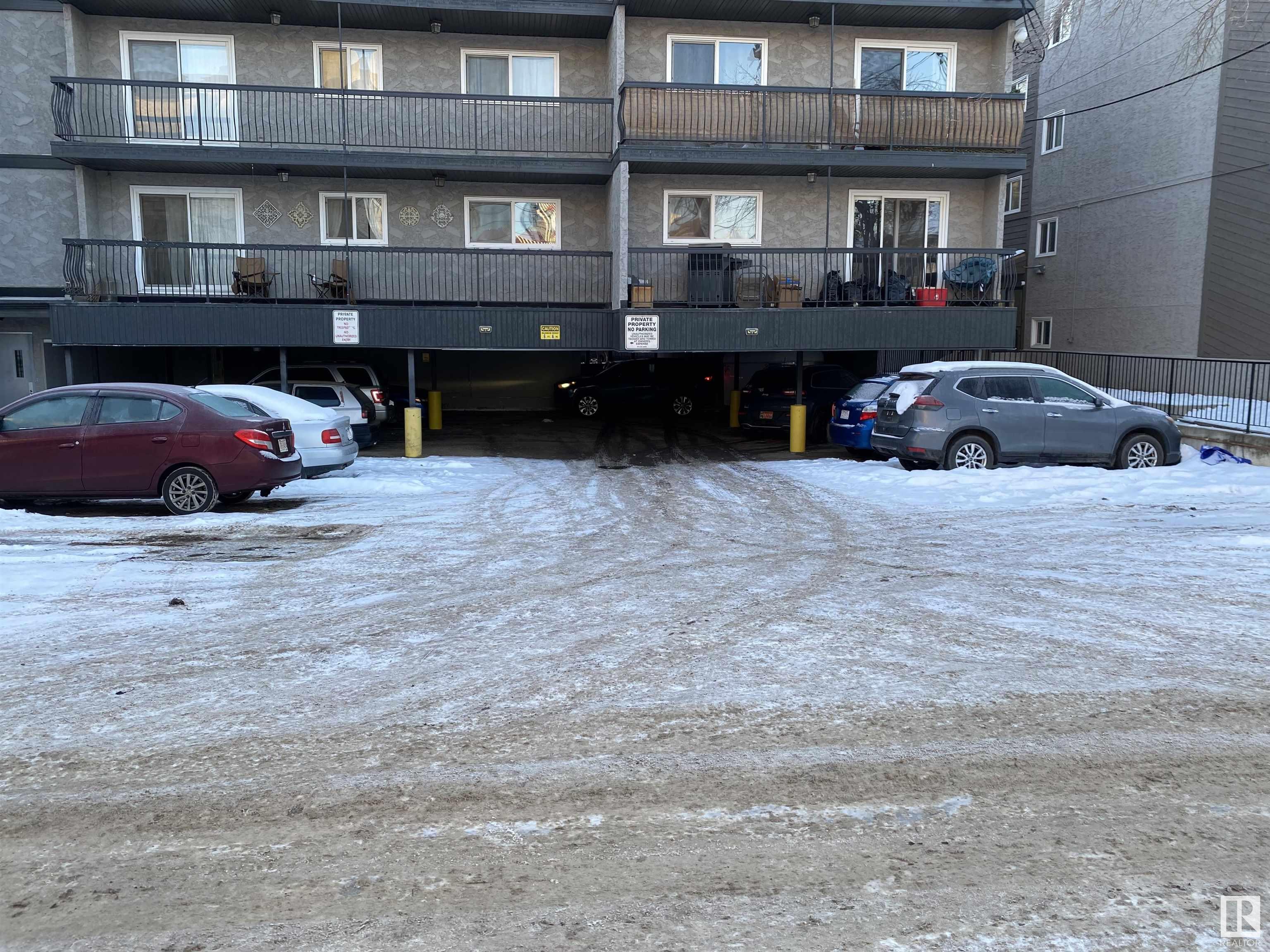      #304 10420 93 ST NW , Edmonton,  ,T5H 1X7 ;  Listing Number: MLS E4417427