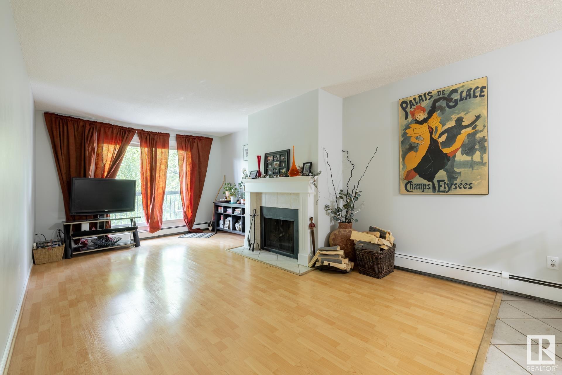      #304 10420 93 ST NW , Edmonton,  ,T5H 1X7 ;  Listing Number: MLS E4417427