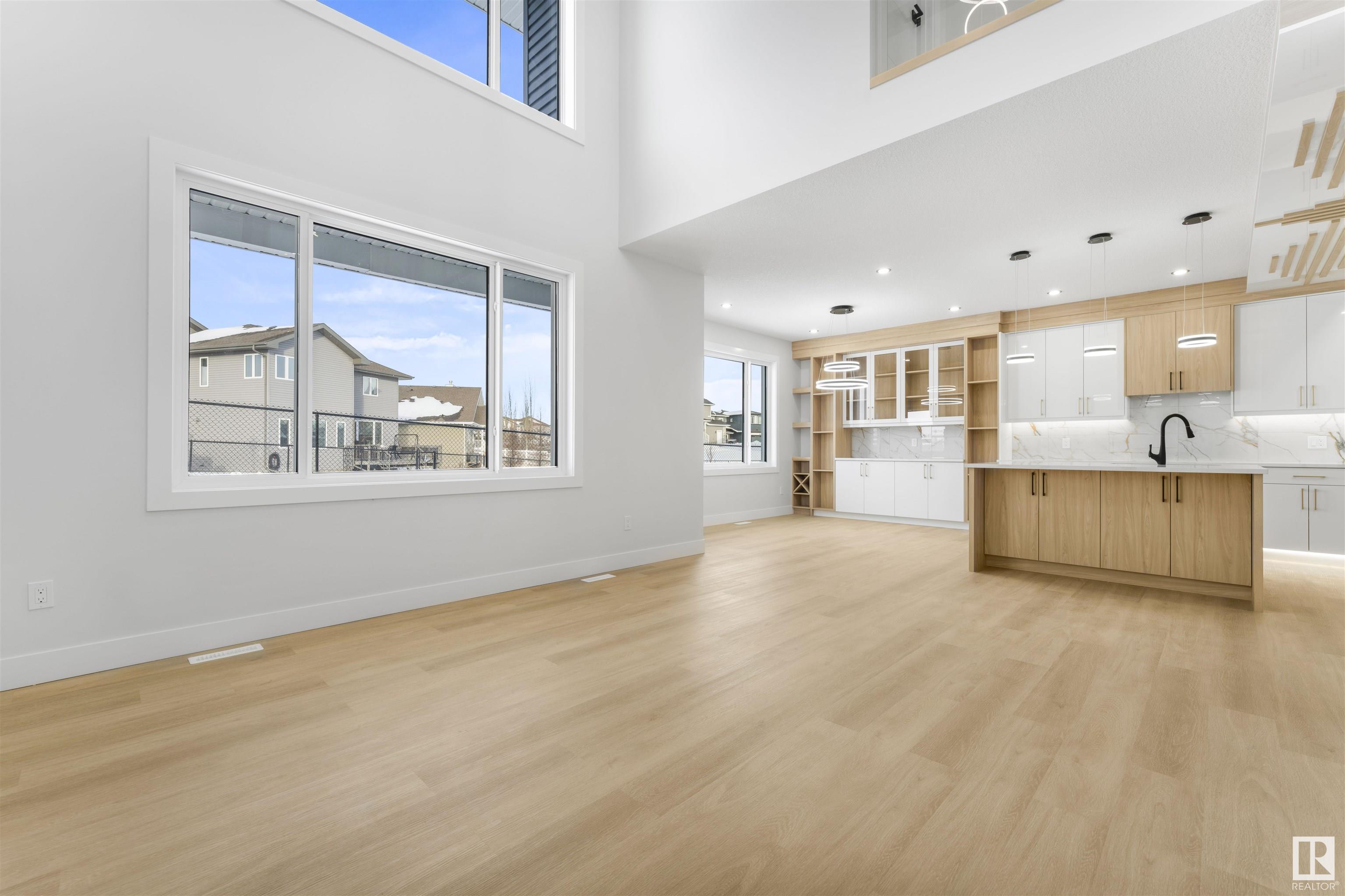      3930 41 AV , Beaumont,  ,T6X 3B6 ;  Listing Number: MLS E4417429