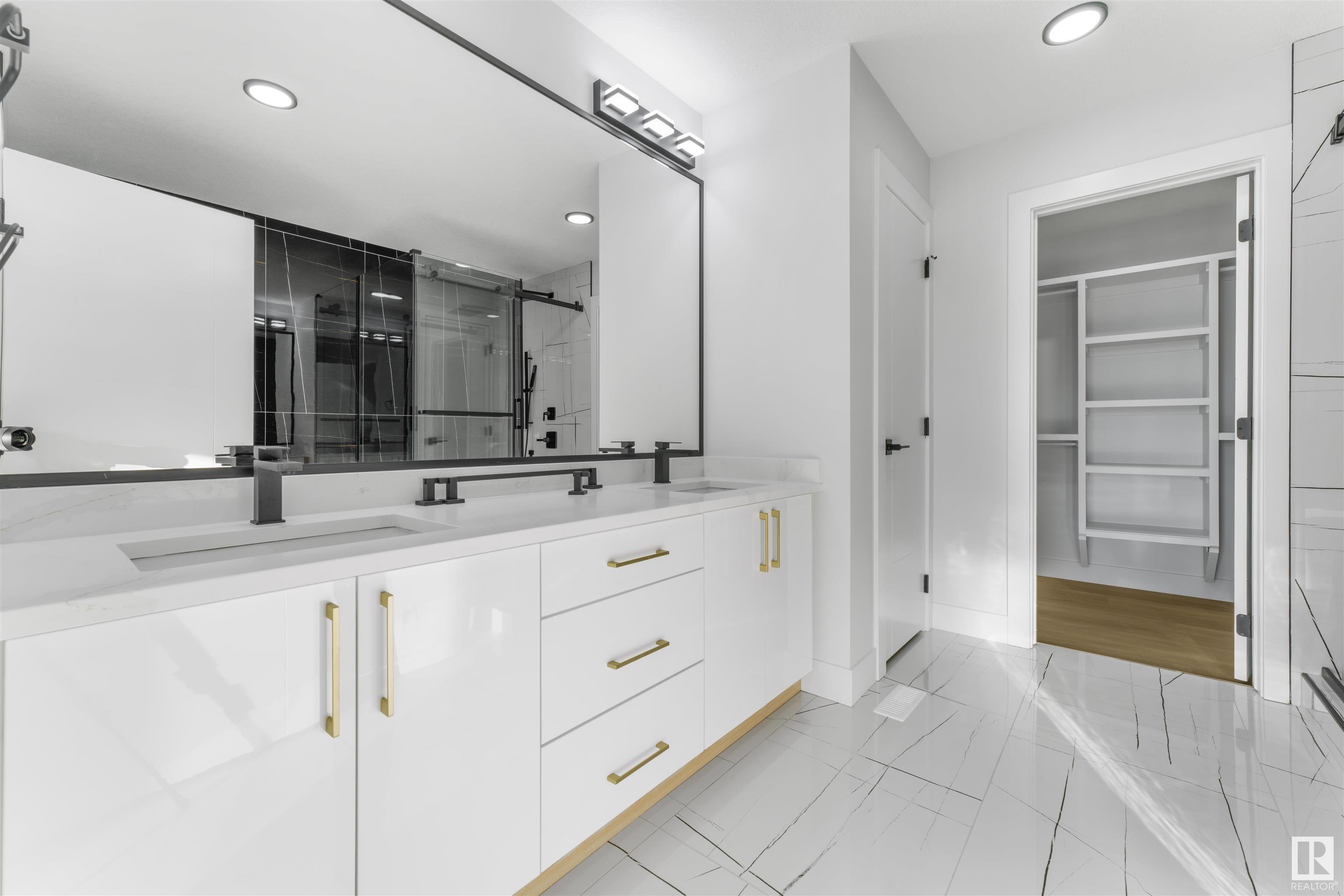      3930 41 AV , Beaumont,  ,T6X 3B6 ;  Listing Number: MLS E4417429