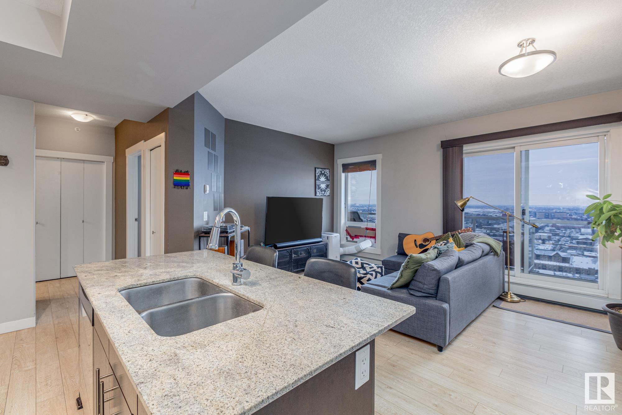      #2203 10226 104 ST NW , Edmonton,  ,T5J 1B8 ;  Listing Number: MLS E4417437