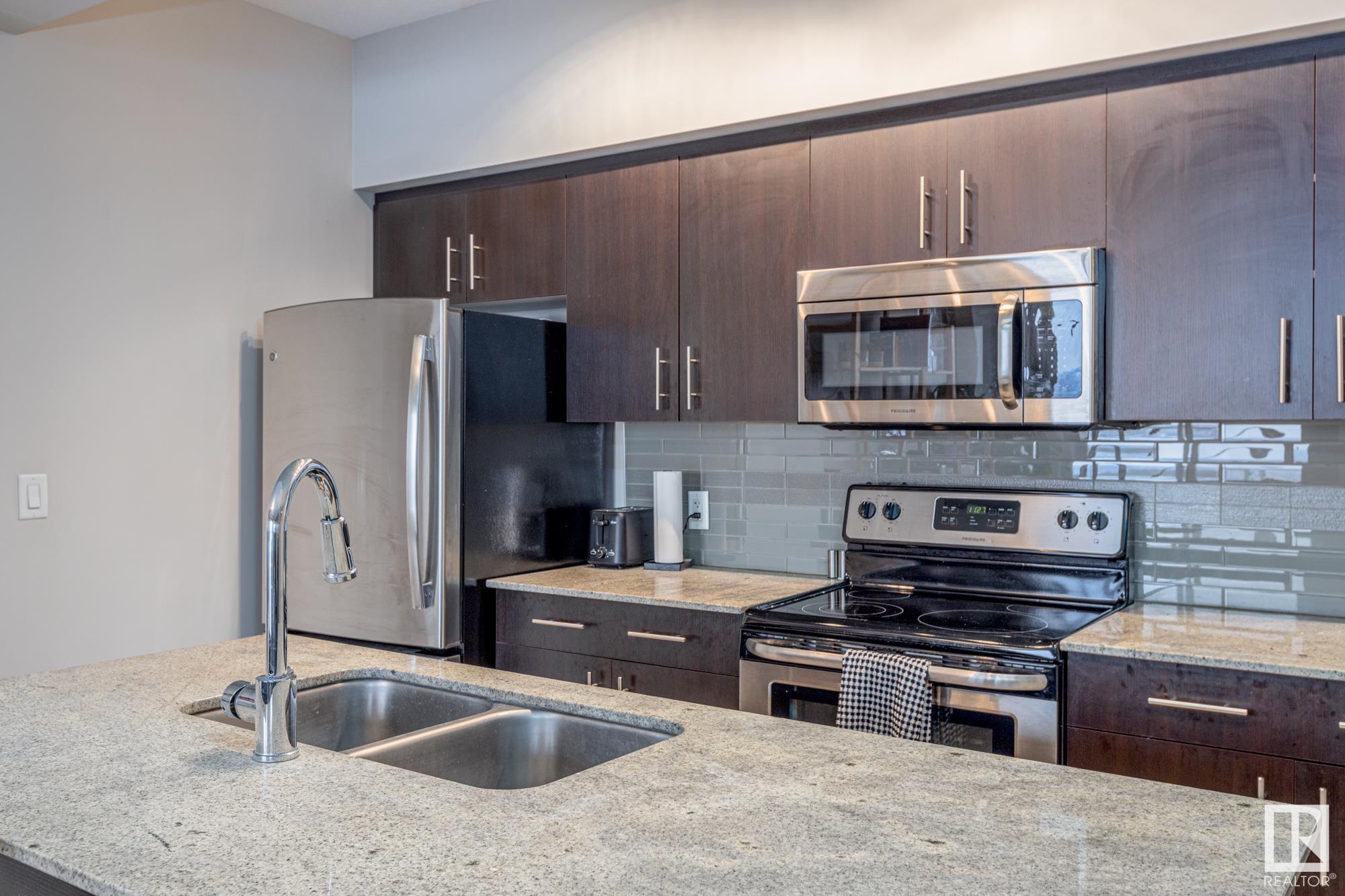      #2203 10226 104 ST NW , Edmonton,  ,T5J 1B8 ;  Listing Number: MLS E4417437