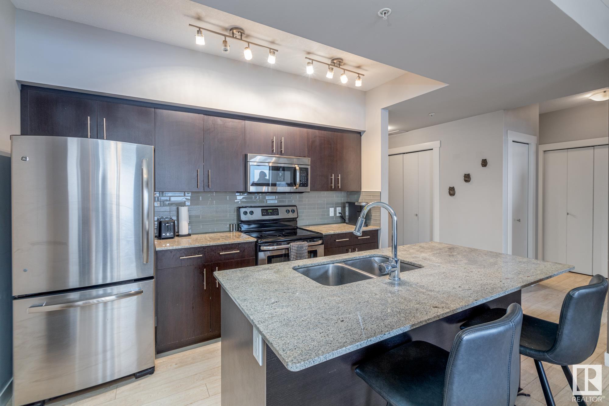      #2203 10226 104 ST NW , Edmonton,  ,T5J 1B8 ;  Listing Number: MLS E4417437