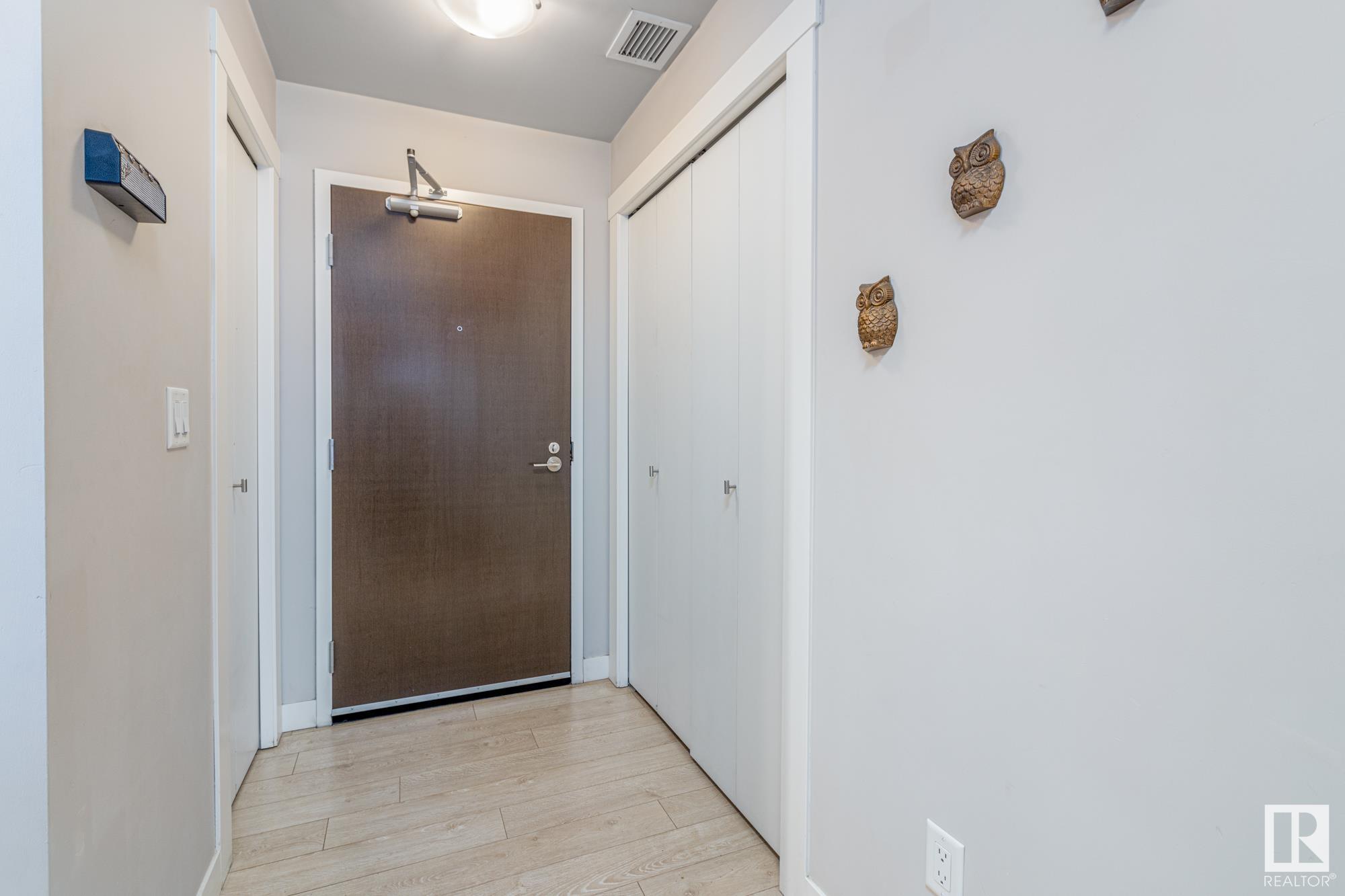     #2203 10226 104 ST NW , Edmonton,  ,T5J 1B8 ;  Listing Number: MLS E4417437