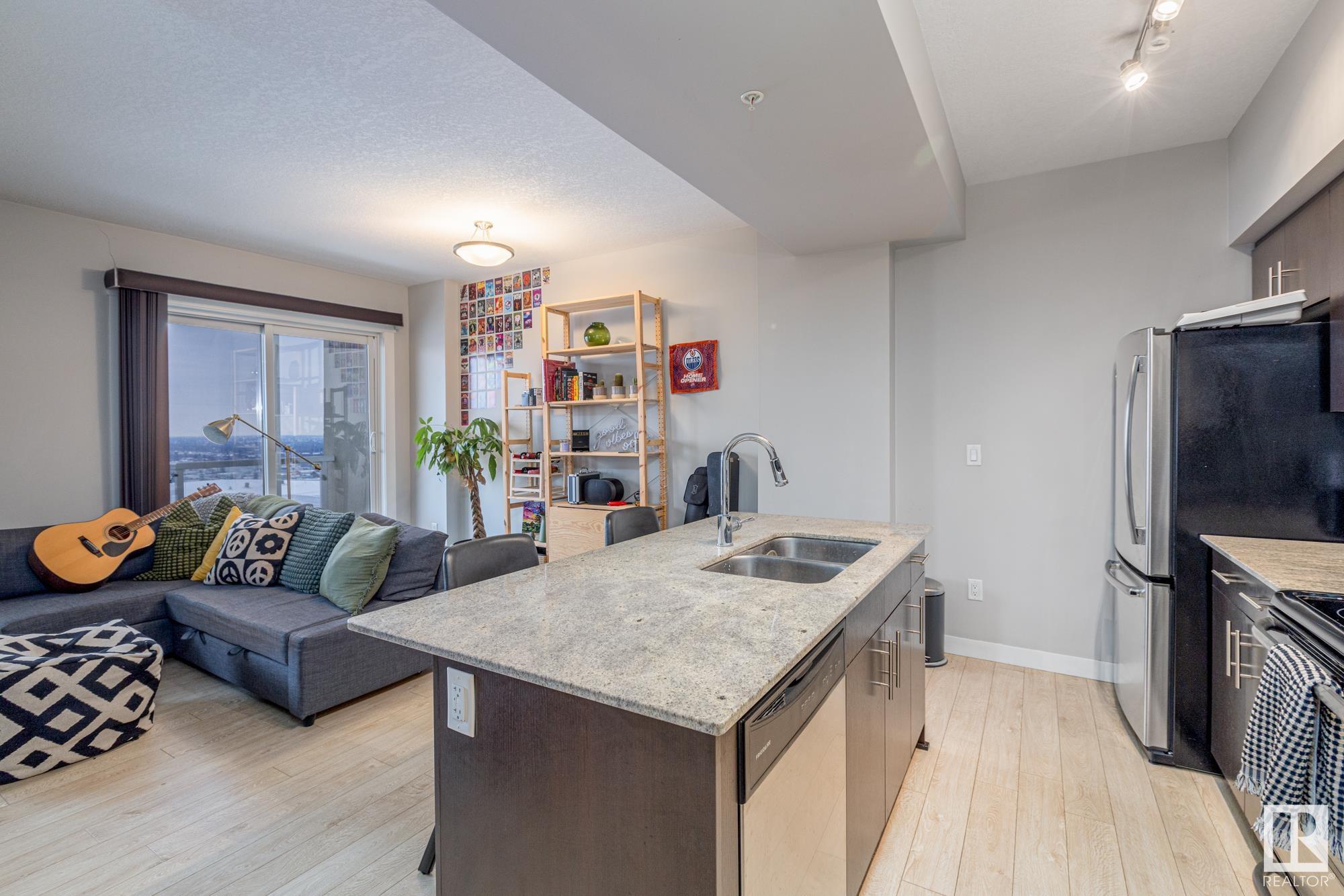      #2203 10226 104 ST NW , Edmonton,  ,T5J 1B8 ;  Listing Number: MLS E4417437