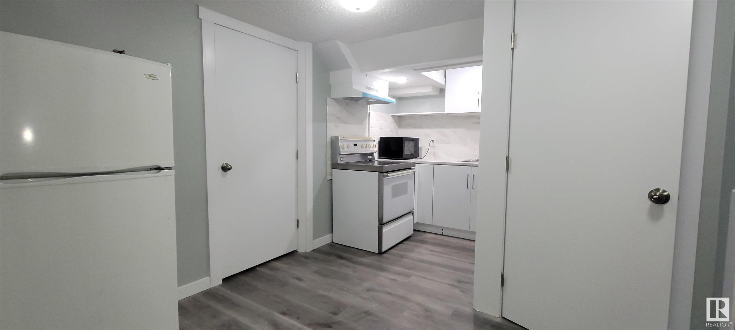      11406 82 ST NW , Edmonton,  ,T5B 2V4 ;  Listing Number: MLS E4417443