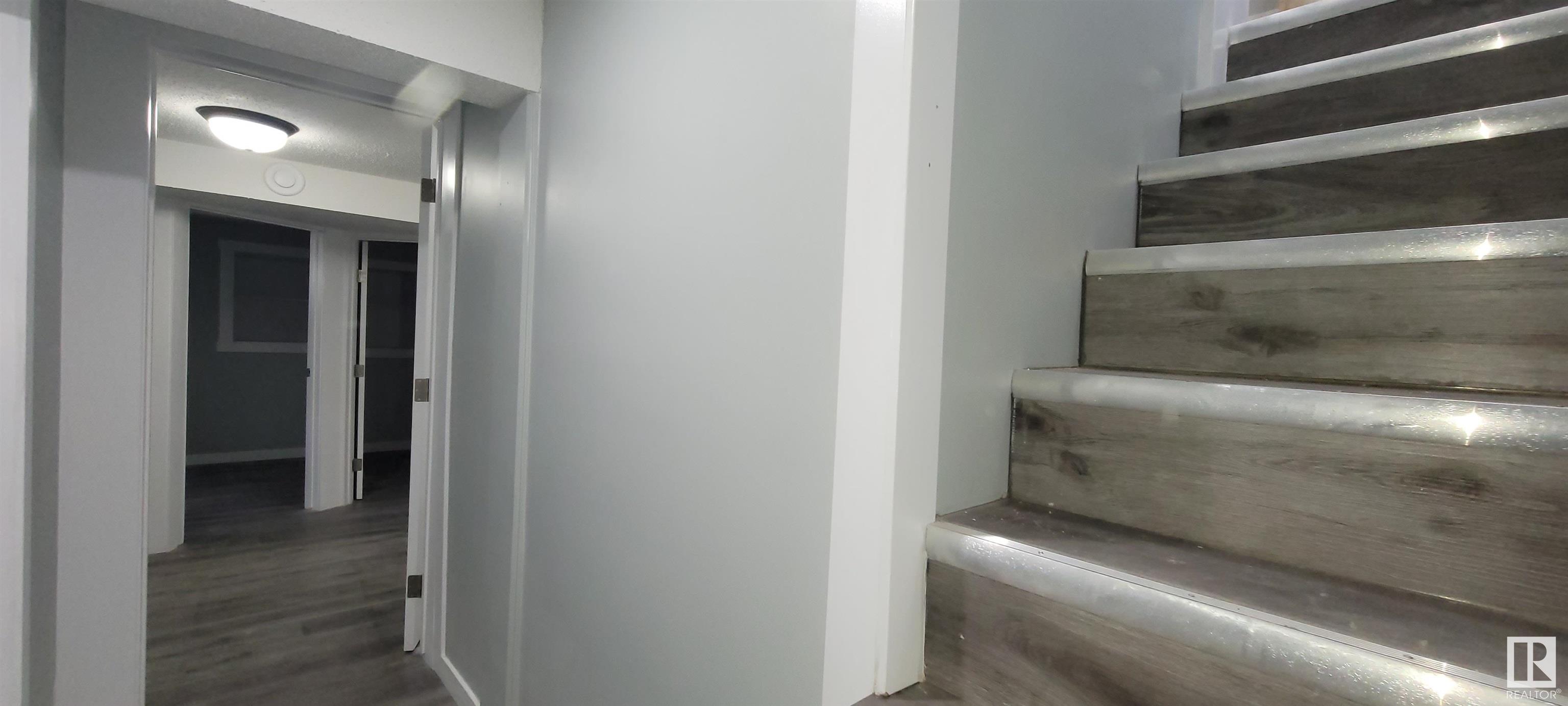      11406 82 ST NW , Edmonton,  ,T5B 2V4 ;  Listing Number: MLS E4417443
