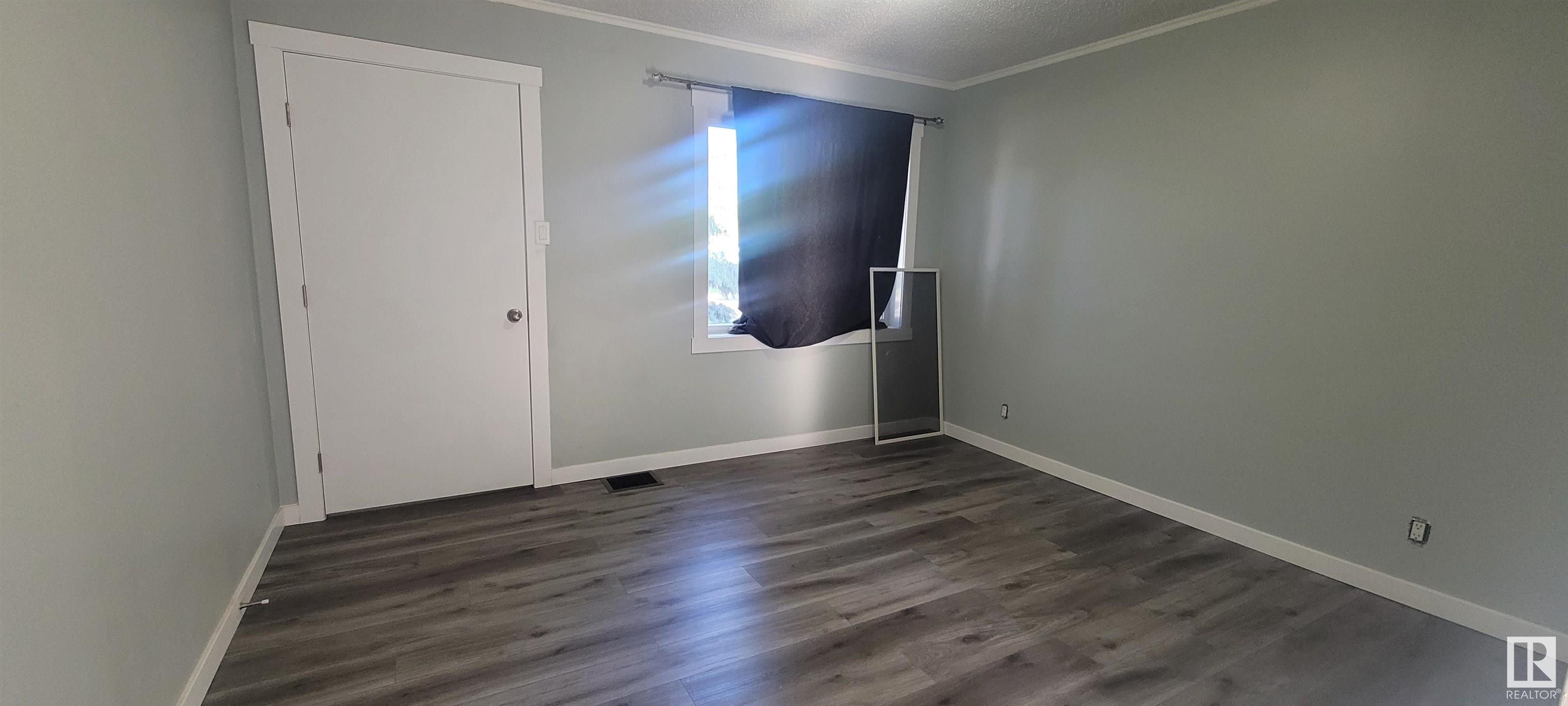      11406 82 ST NW , Edmonton,  ,T5B 2V4 ;  Listing Number: MLS E4417443