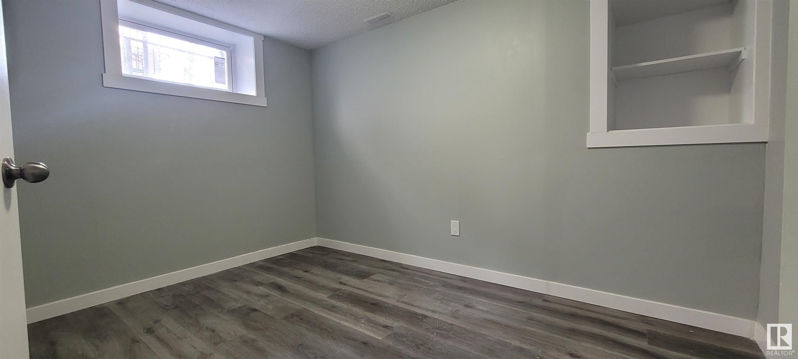      11406 82 ST NW , Edmonton,  ,T5B 2V4 ;  Listing Number: MLS E4417443