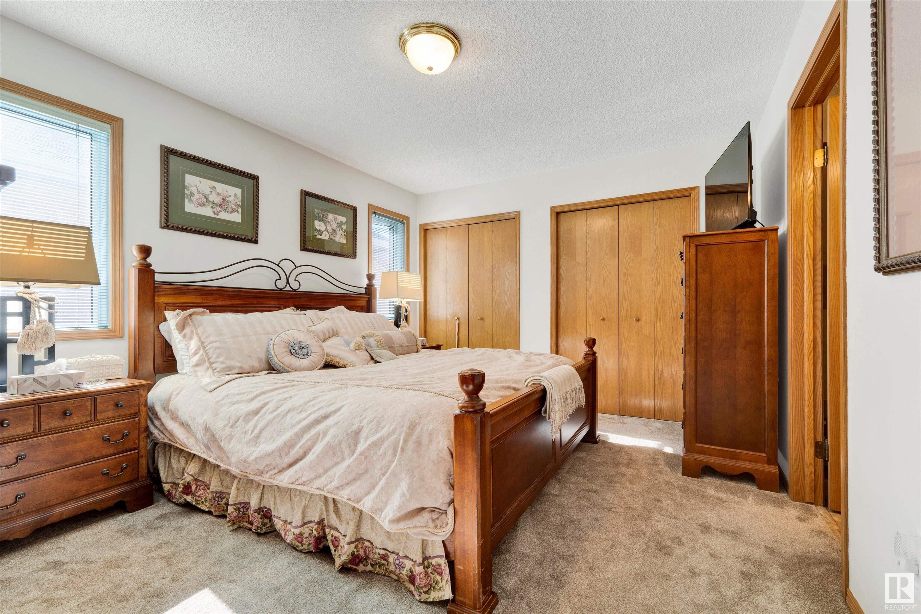      5 OAKVIEW CR , St. Albert,  ,T8N 6H8 ;  Listing Number: MLS E4417445