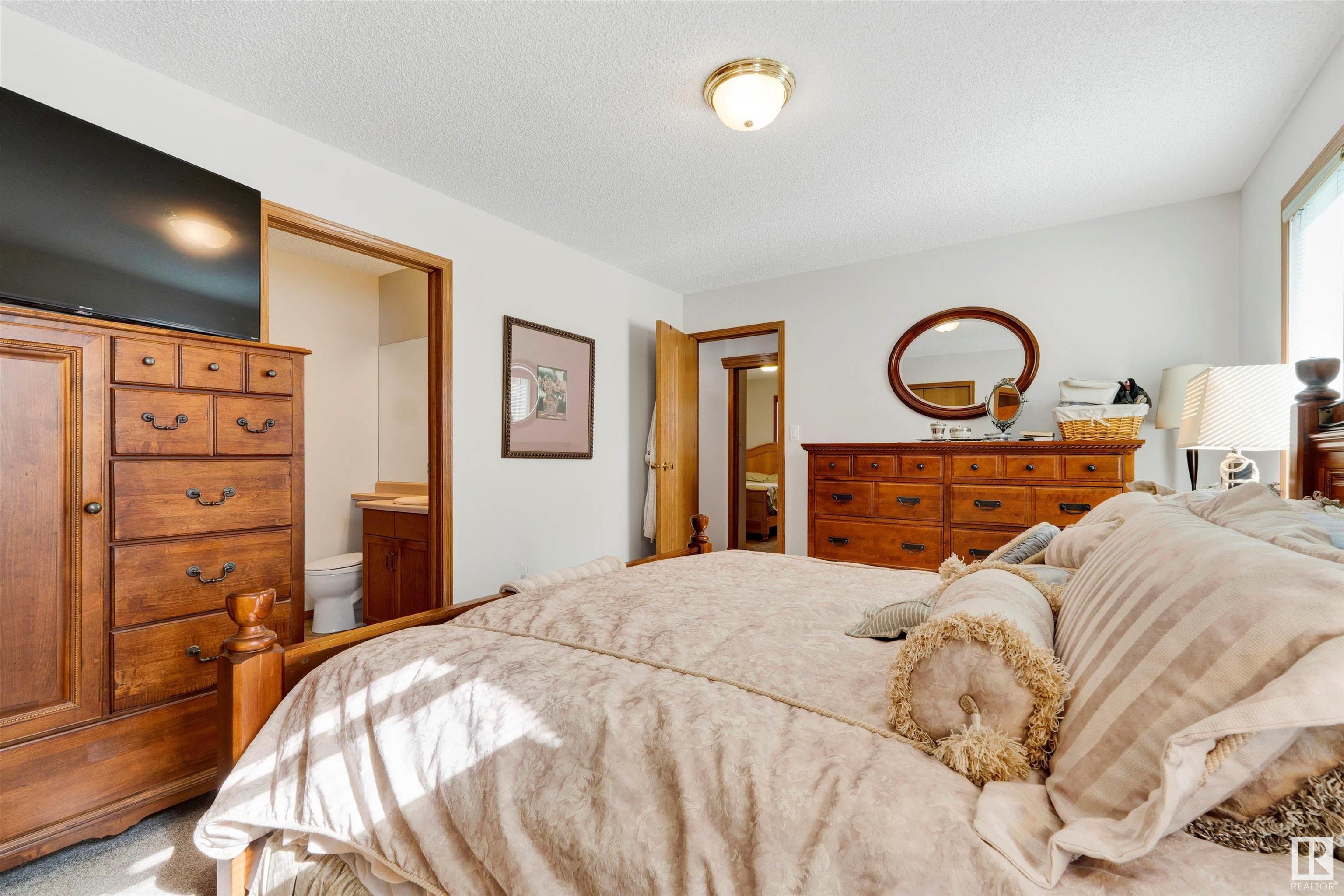      5 OAKVIEW CR , St. Albert,  ,T8N 6H8 ;  Listing Number: MLS E4417445
