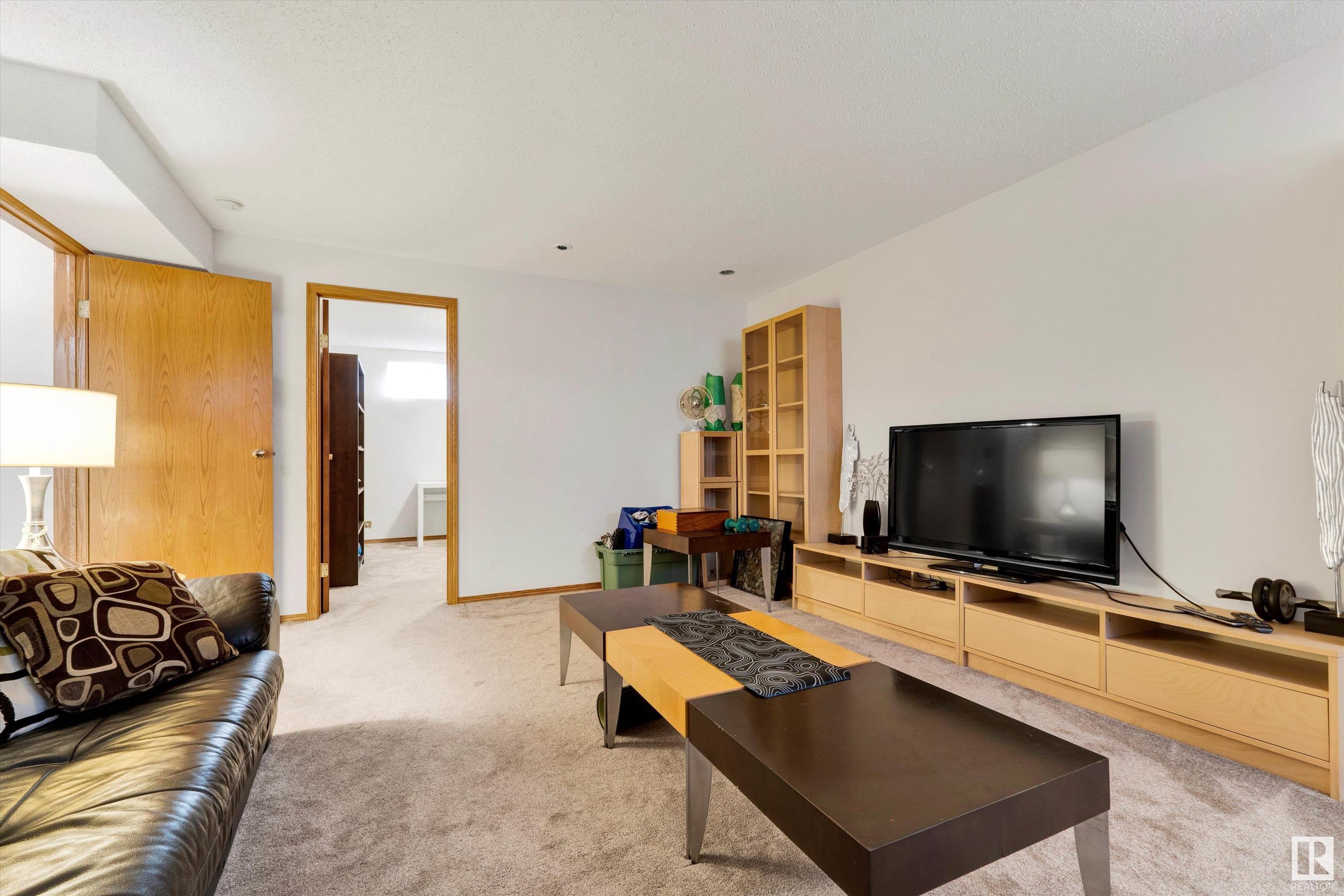      5 OAKVIEW CR , St. Albert,  ,T8N 6H8 ;  Listing Number: MLS E4417445