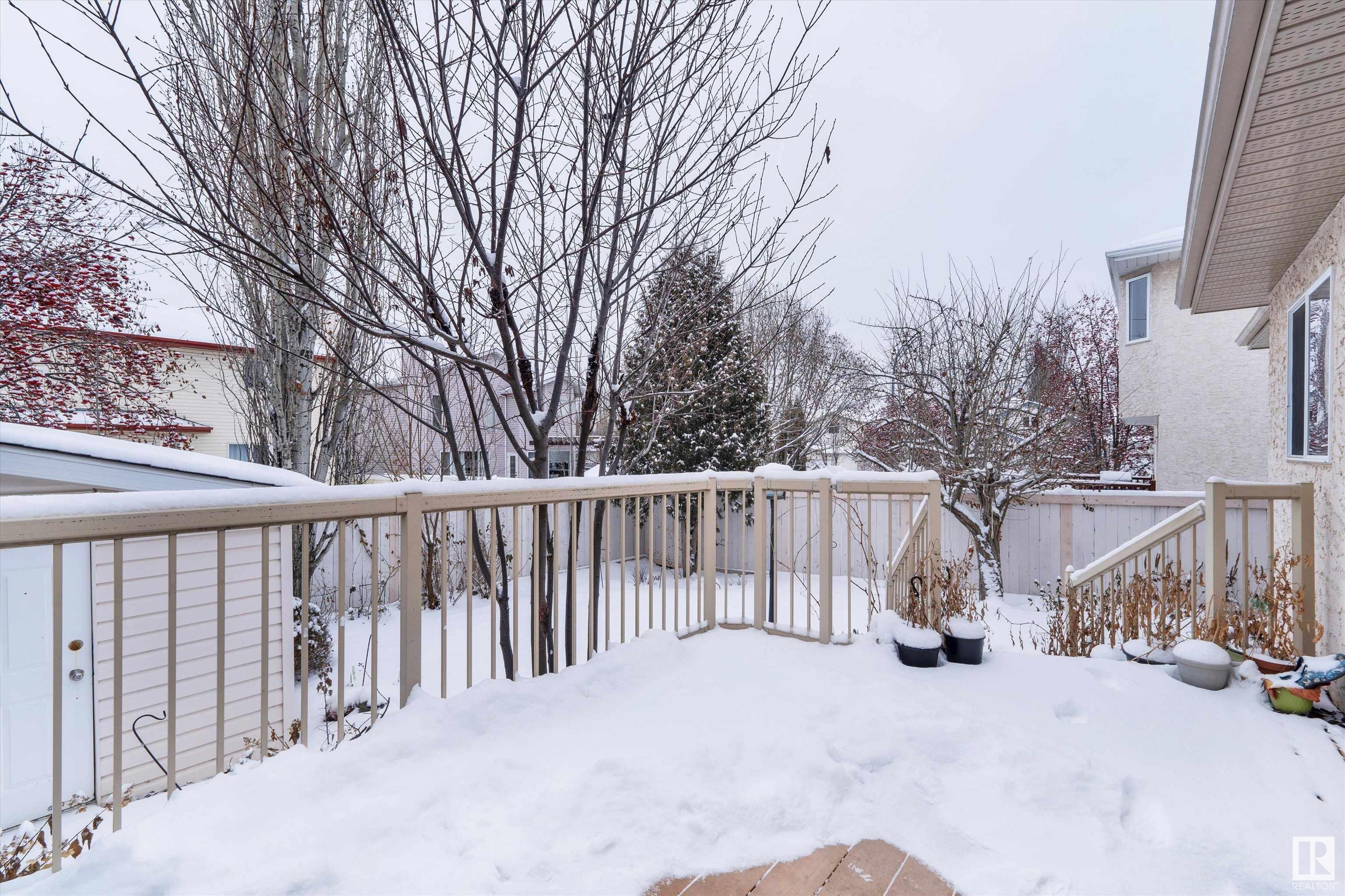      5 OAKVIEW CR , St. Albert,  ,T8N 6H8 ;  Listing Number: MLS E4417445