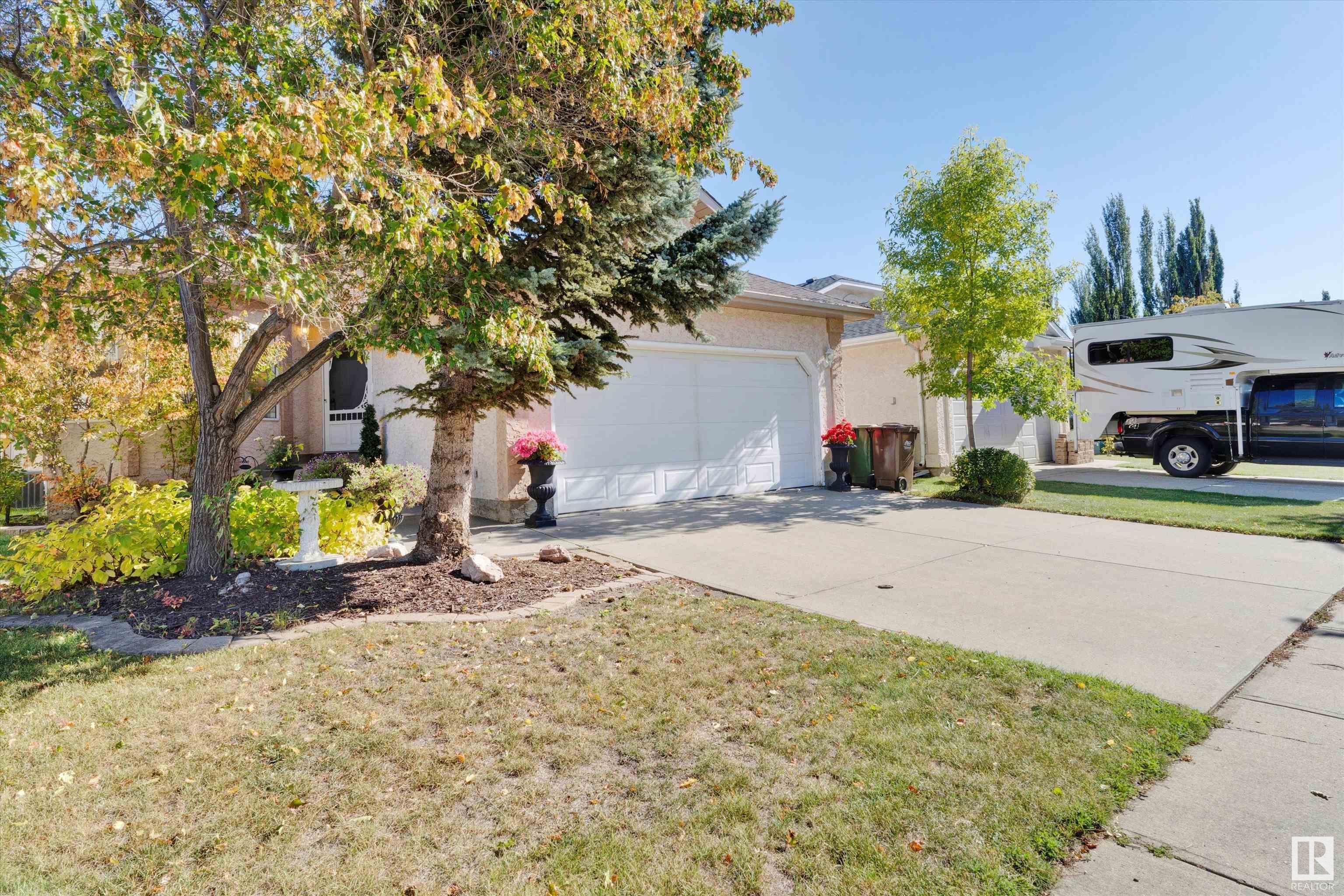      5 OAKVIEW CR , St. Albert,  ,T8N 6H8 ;  Listing Number: MLS E4417445