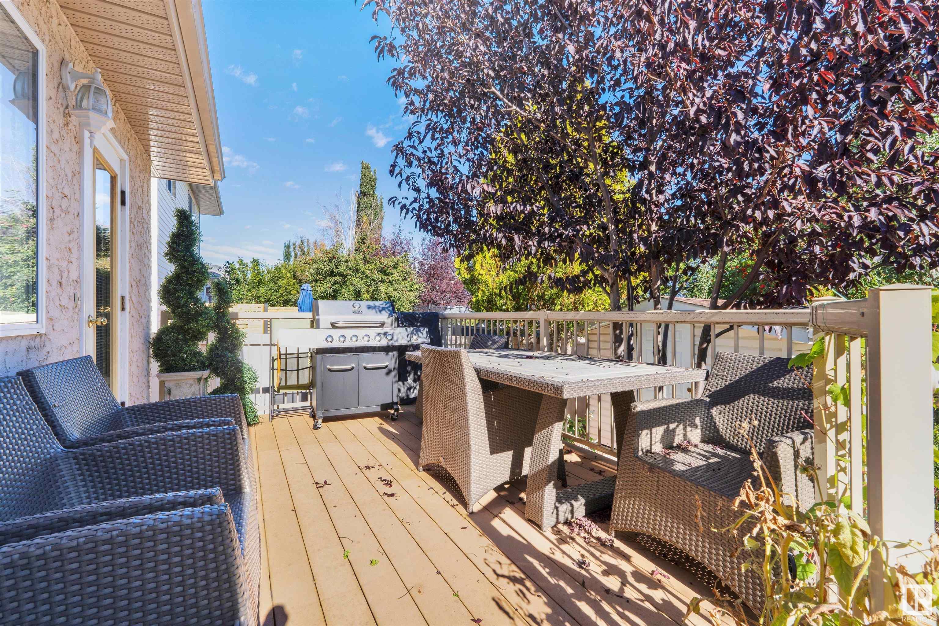      5 OAKVIEW CR , St. Albert,  ,T8N 6H8 ;  Listing Number: MLS E4417445
