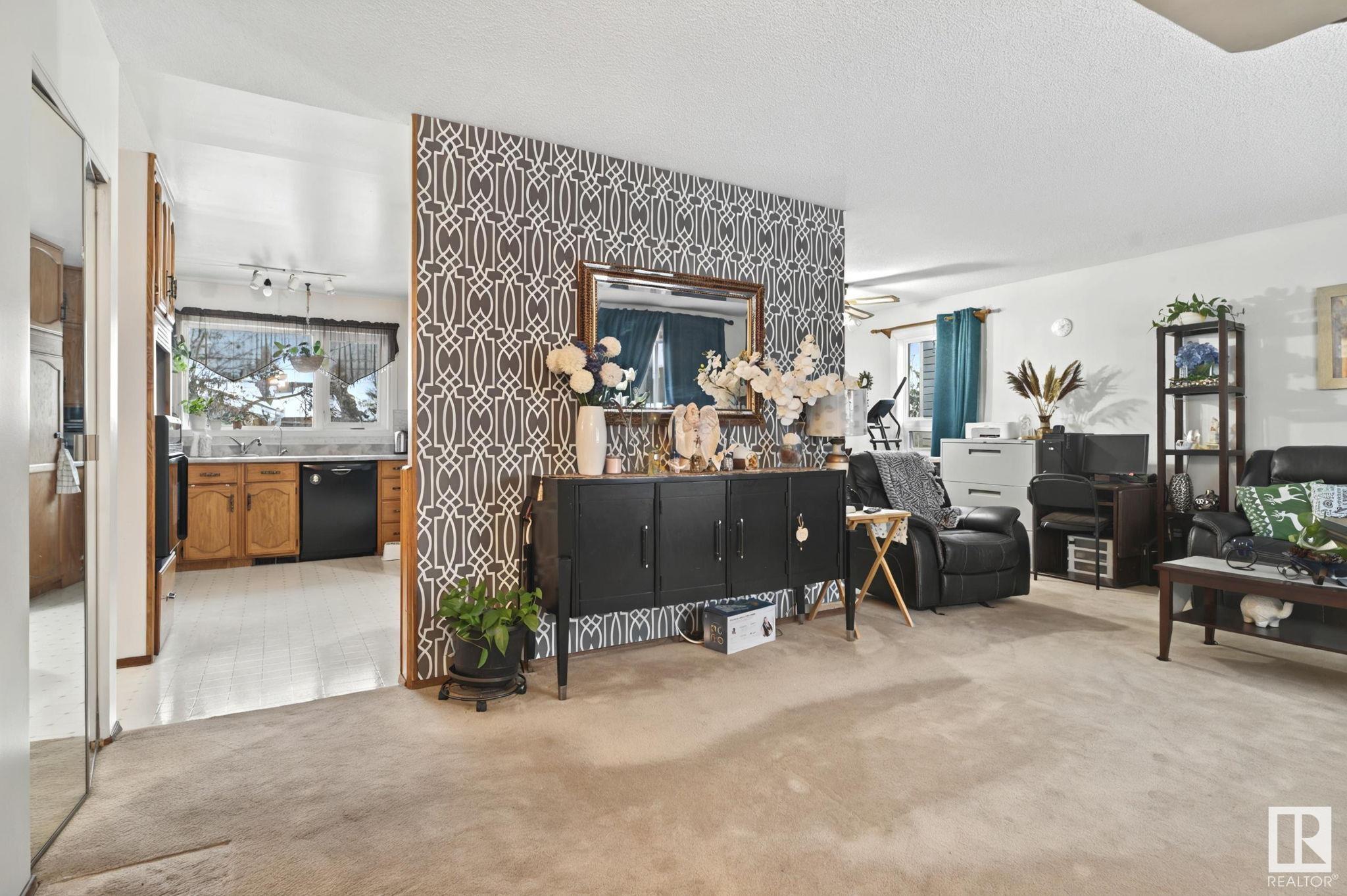      9807 164 ST NW NW , Edmonton,  ,T5P 3R1 ;  Listing Number: MLS E4417446