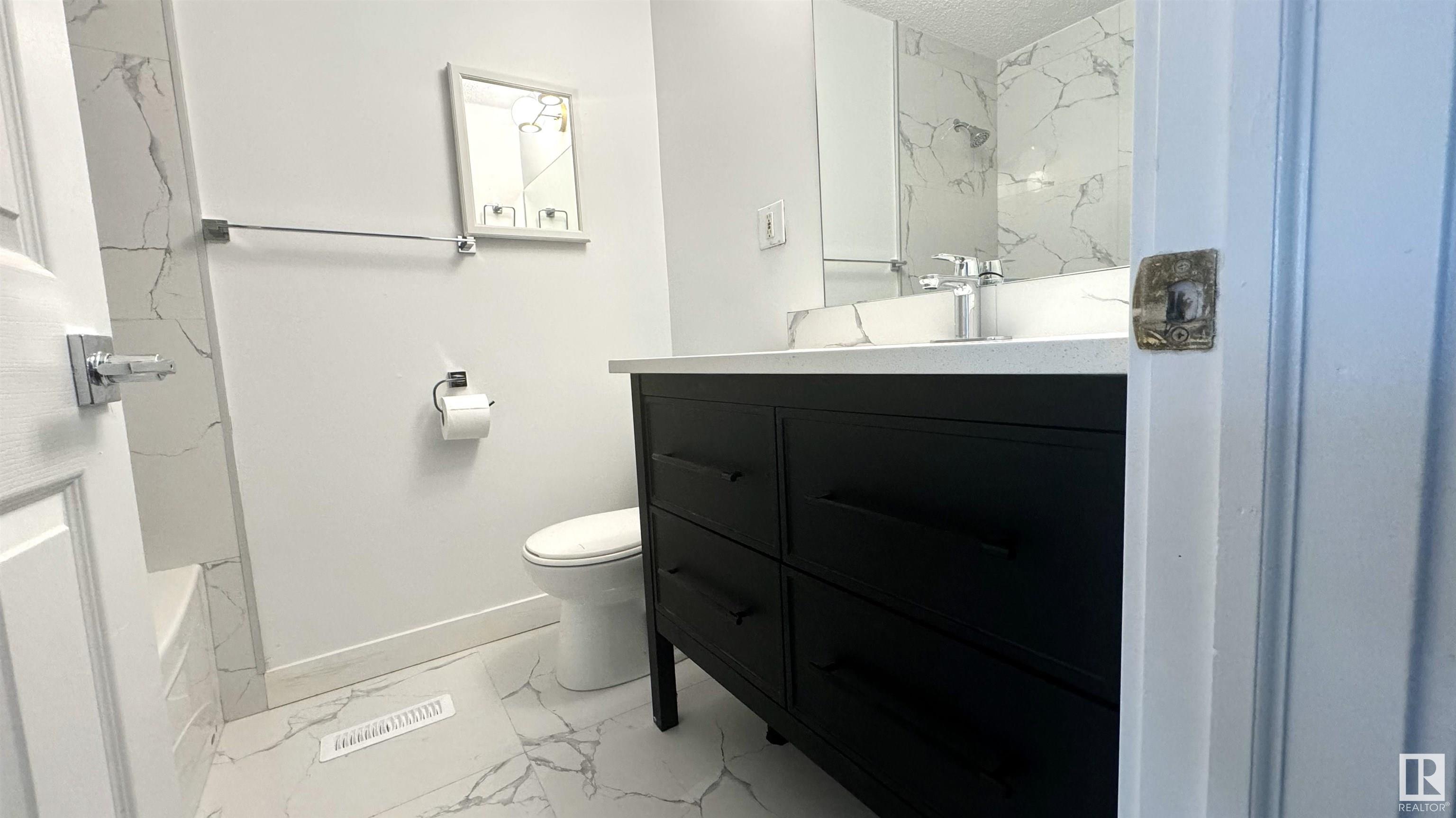      11537 81 ST NW , Edmonton,  ,T5B 2R9 ;  Listing Number: MLS E4417449