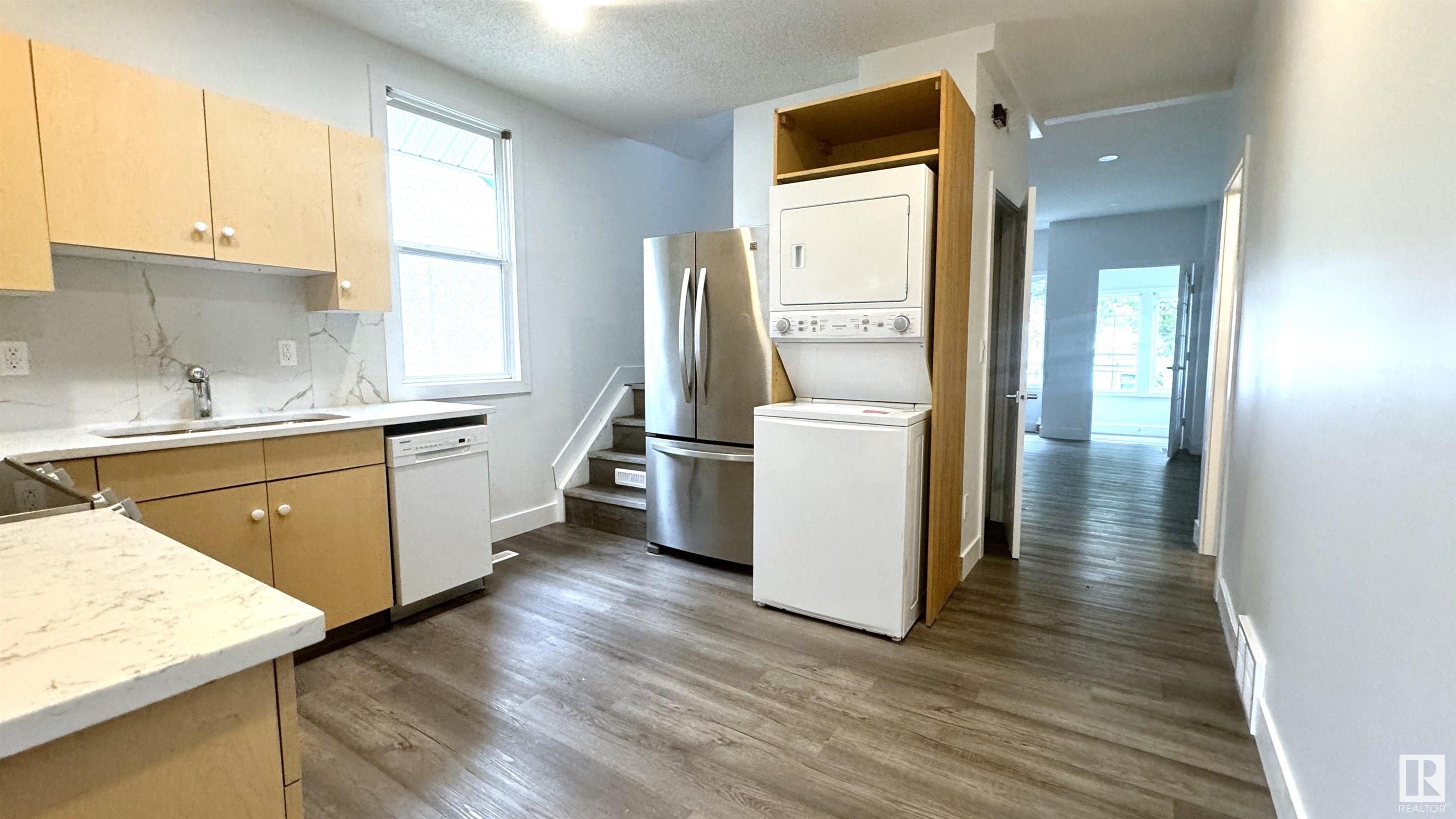      11537 81 ST NW , Edmonton,  ,T5B 2R9 ;  Listing Number: MLS E4417449