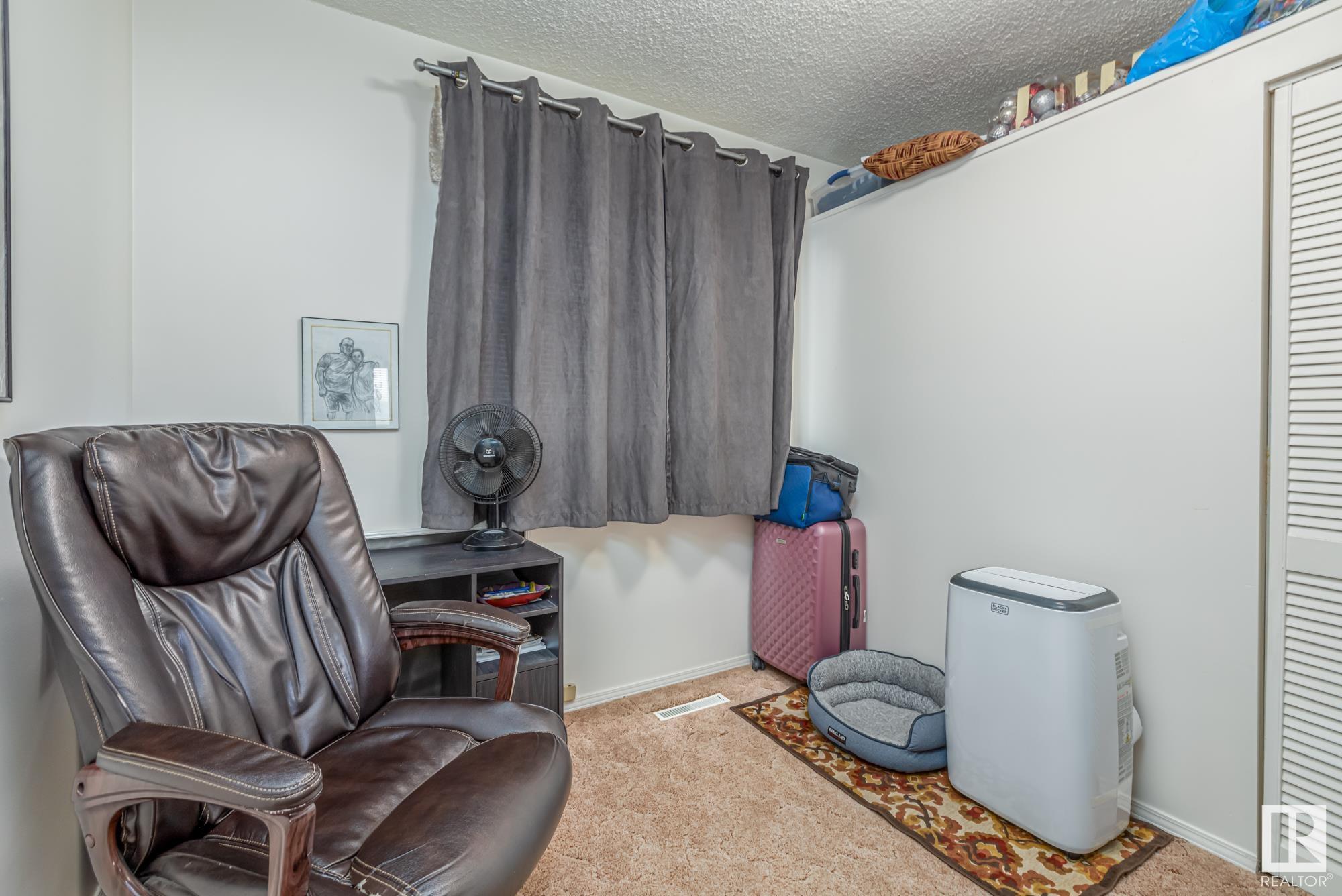      7607 128 AV NW , Edmonton,  ,T5C 1T3 ;  Listing Number: MLS E4417451