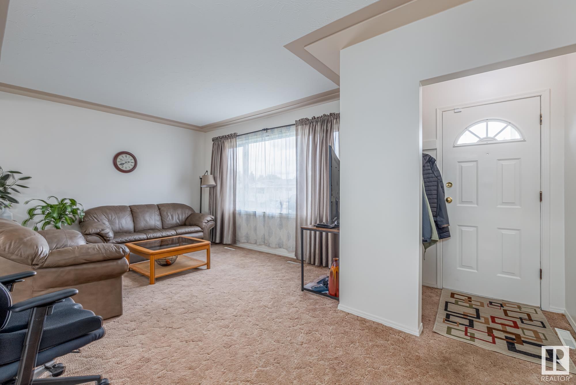      7607 128 AV NW , Edmonton,  ,T5C 1T3 ;  Listing Number: MLS E4417451