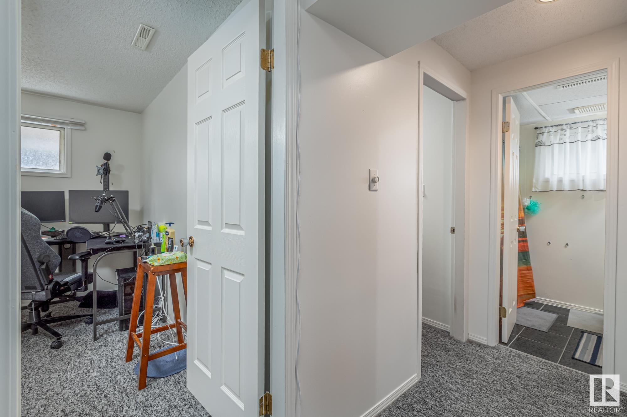      7607 128 AV NW , Edmonton,  ,T5C 1T3 ;  Listing Number: MLS E4417451
