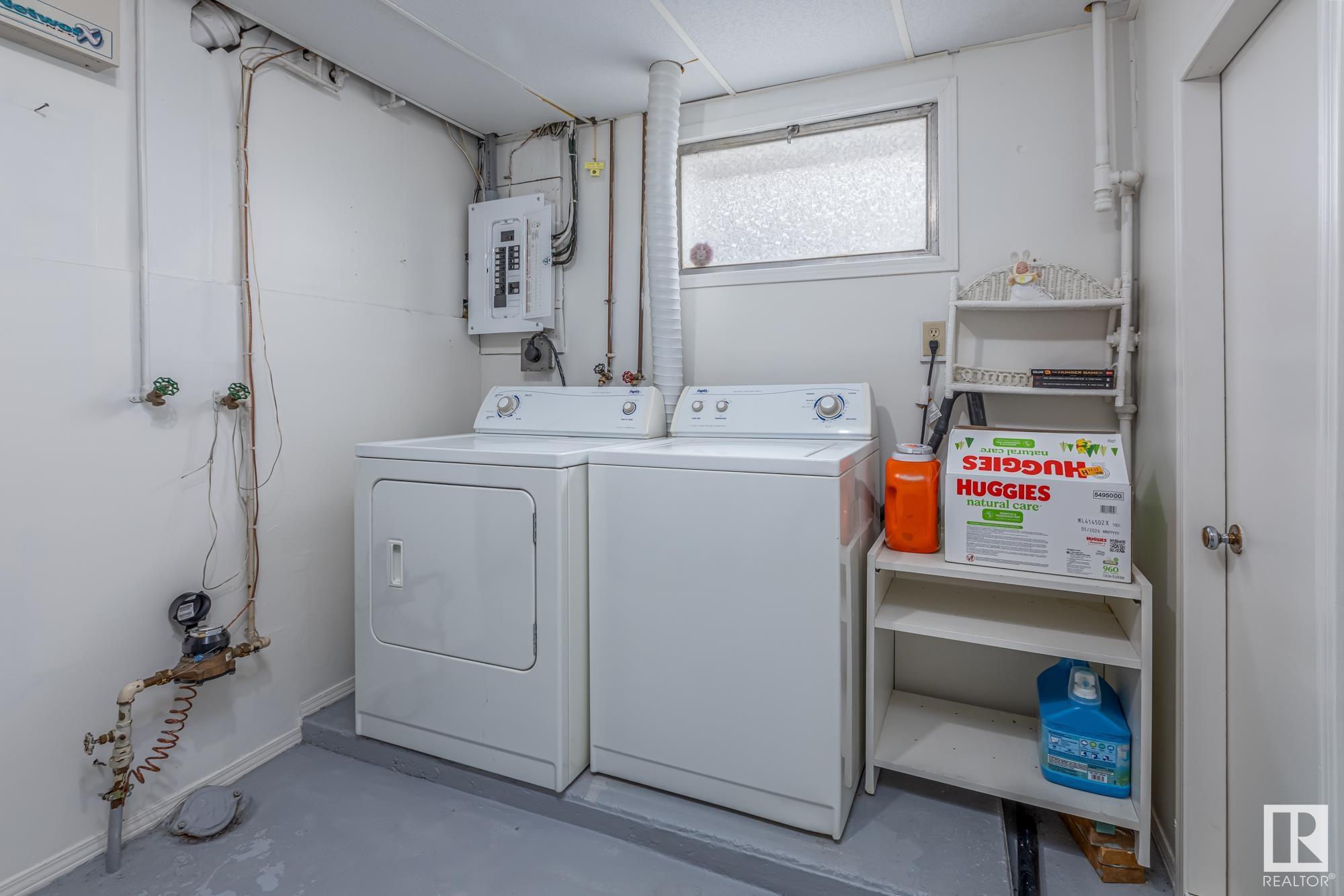      7607 128 AV NW , Edmonton,  ,T5C 1T3 ;  Listing Number: MLS E4417451